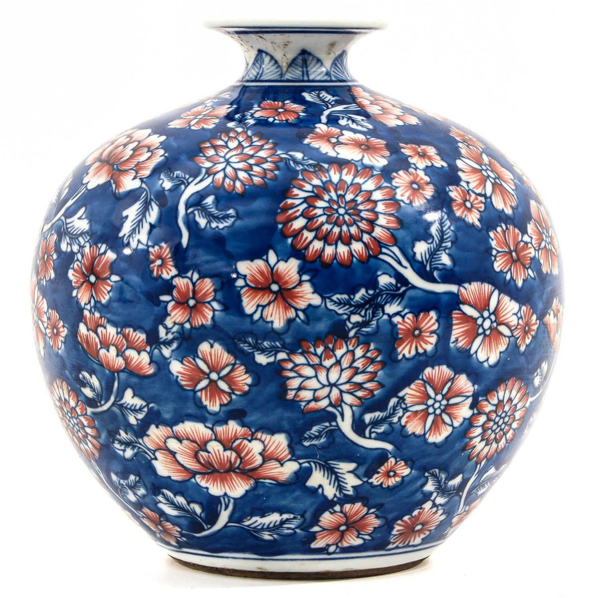 A Floral Decor Vase - Image 2 of 10