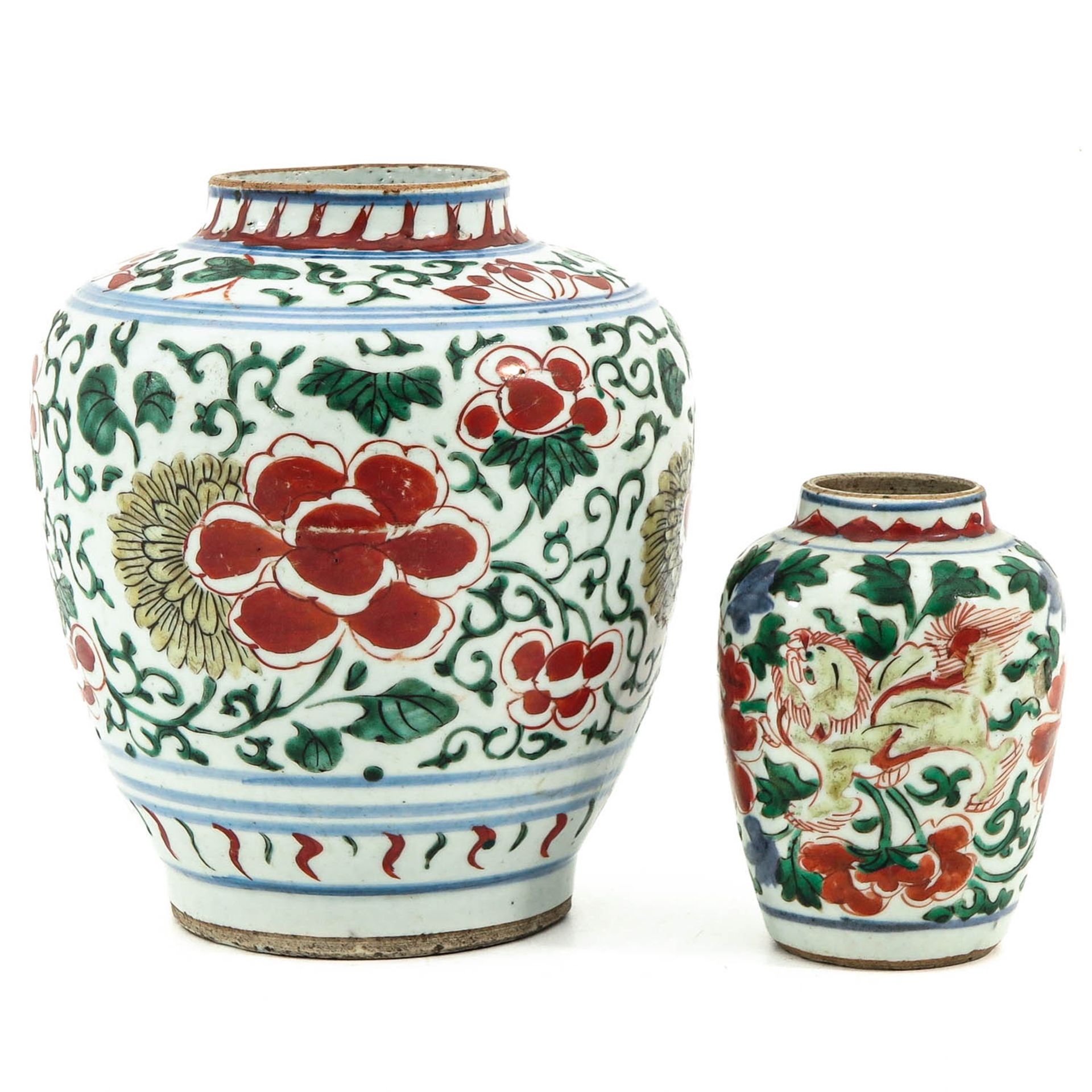 A Lot of 2 Wucai Vases