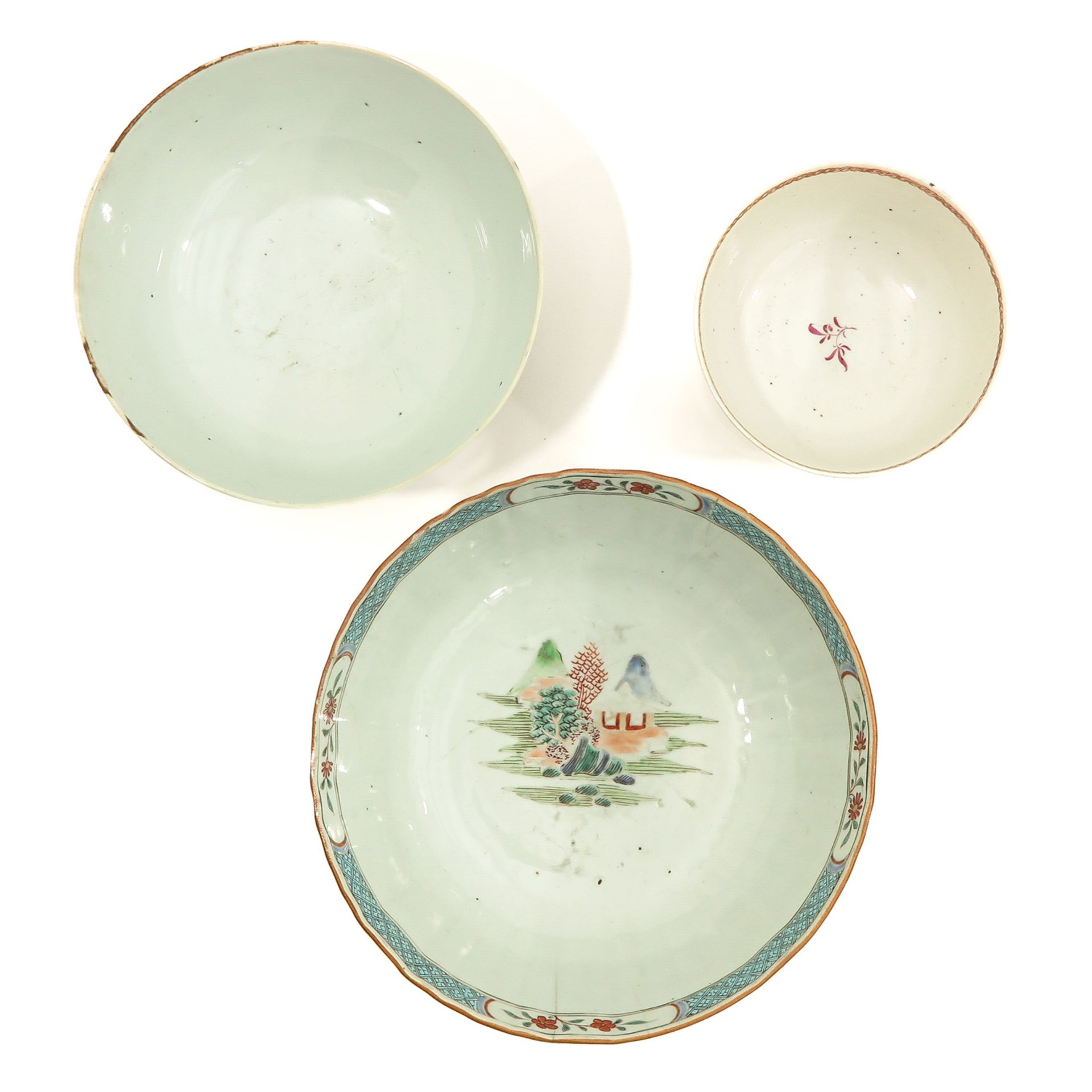A Colleciton of 3 Bowls - Image 5 of 10