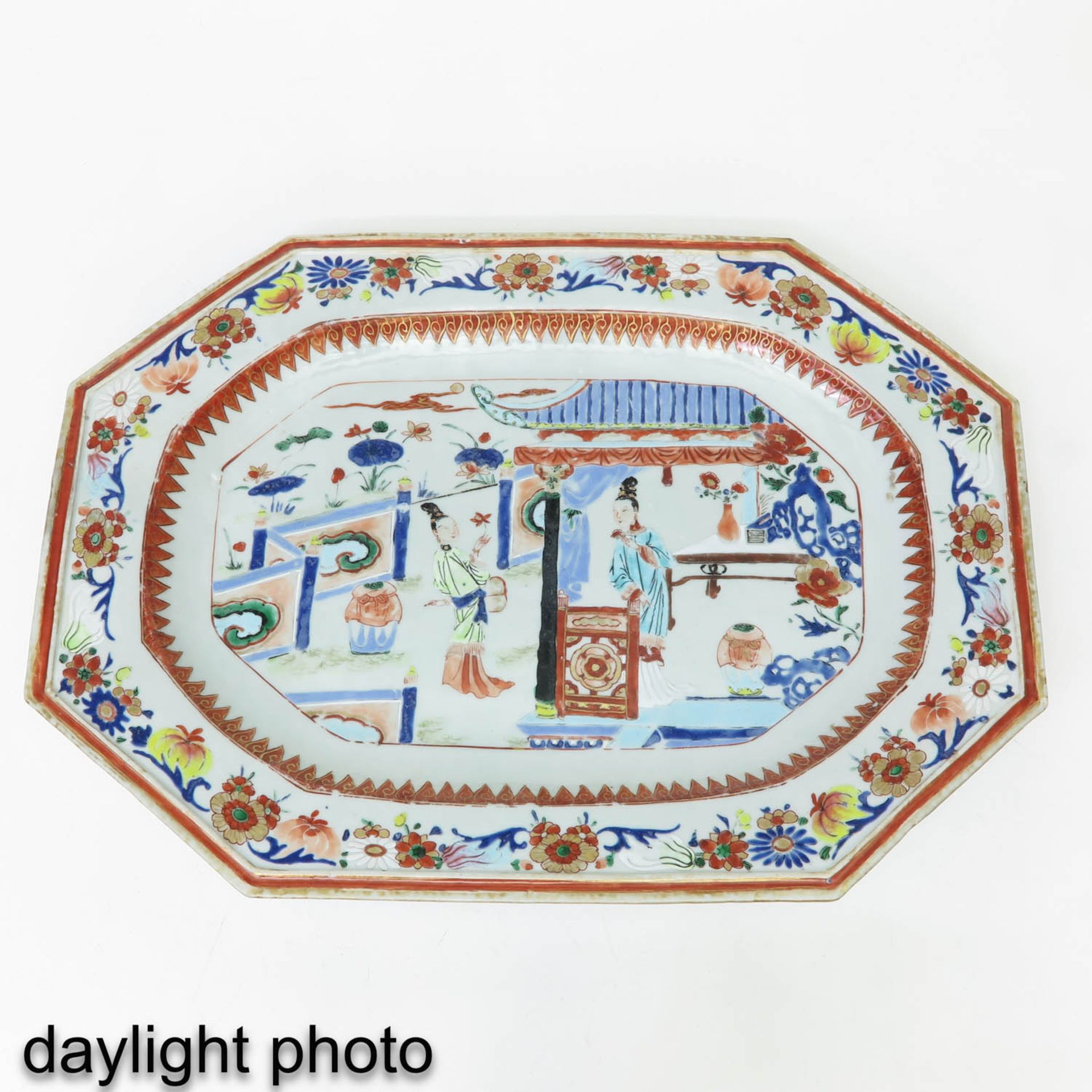 A Polychrome Decor Serving Tray - Image 5 of 7