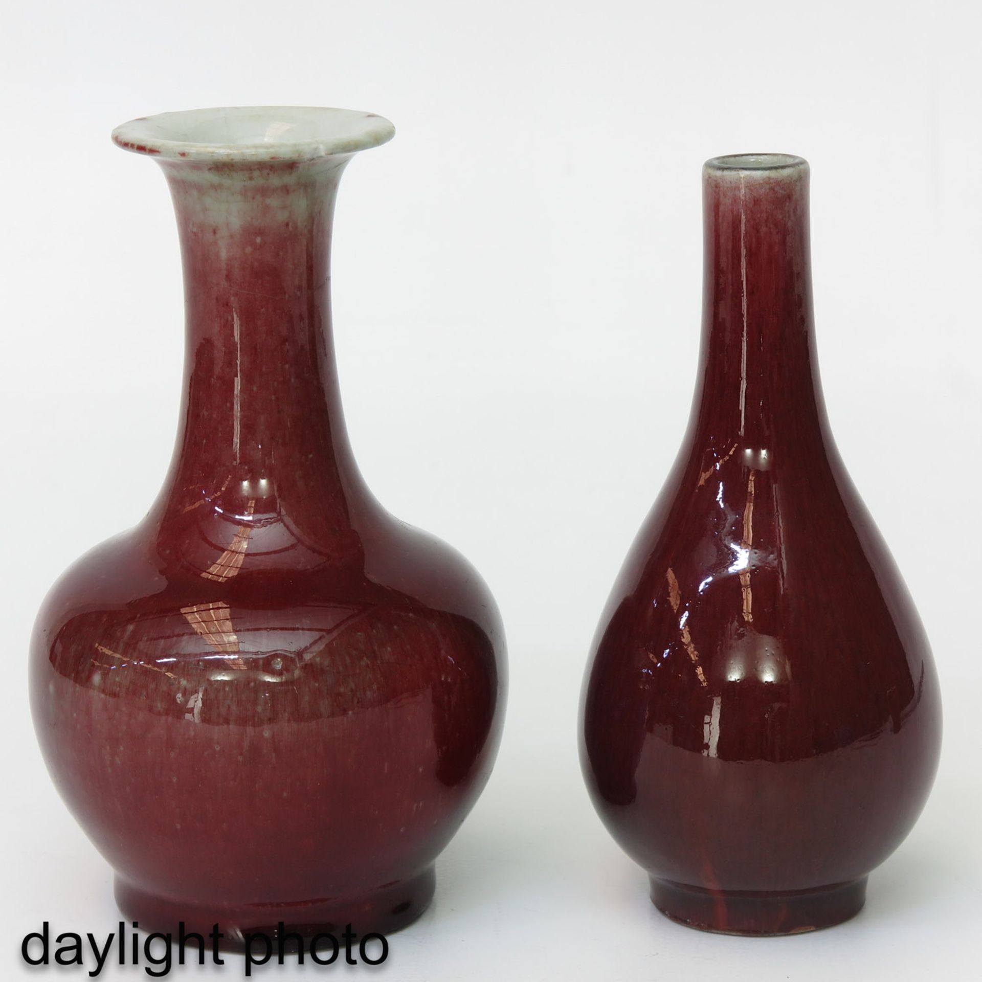 A Lot of 2 Sang de Boeuf Vases - Image 7 of 9