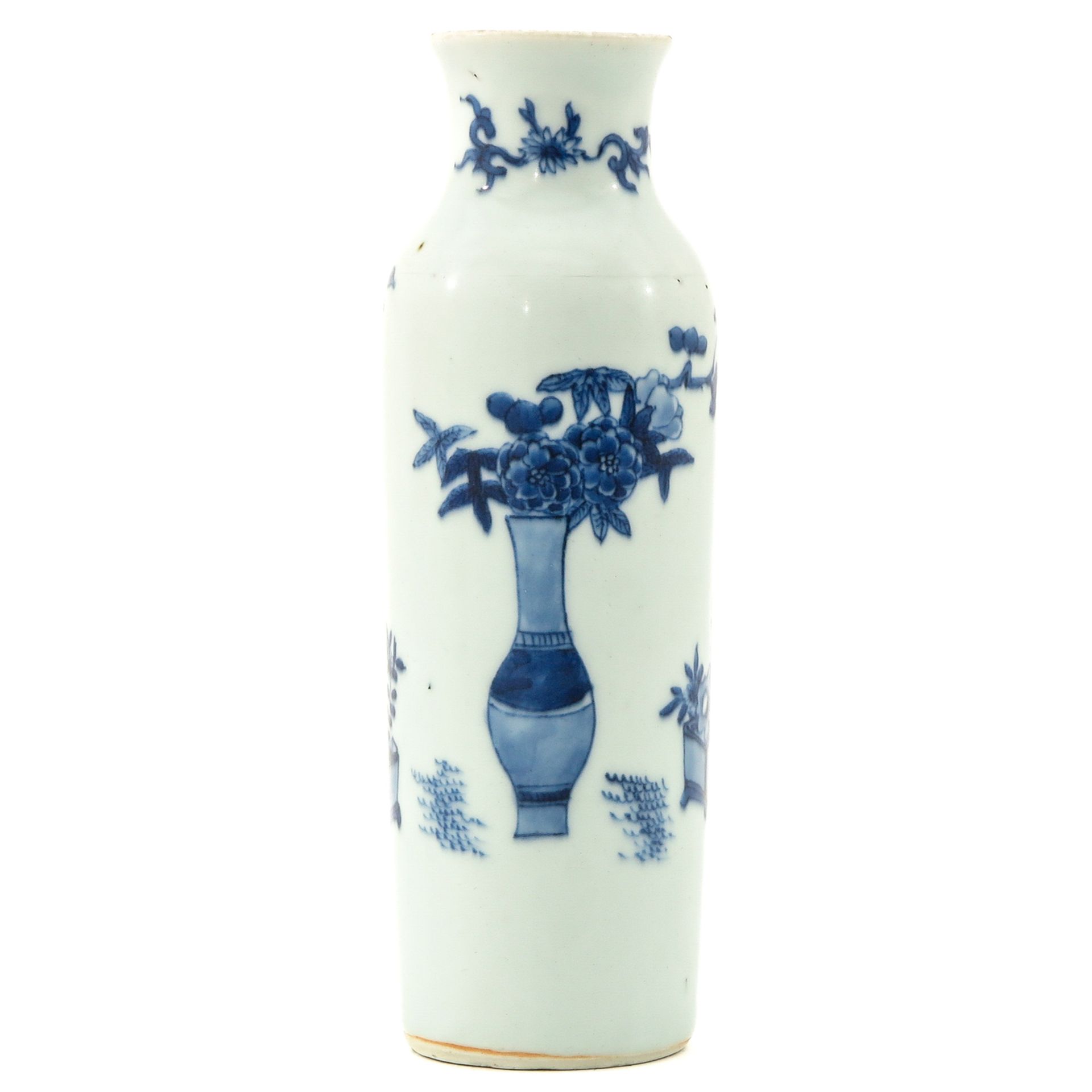 A Blue and White Vase - Bild 3 aus 9