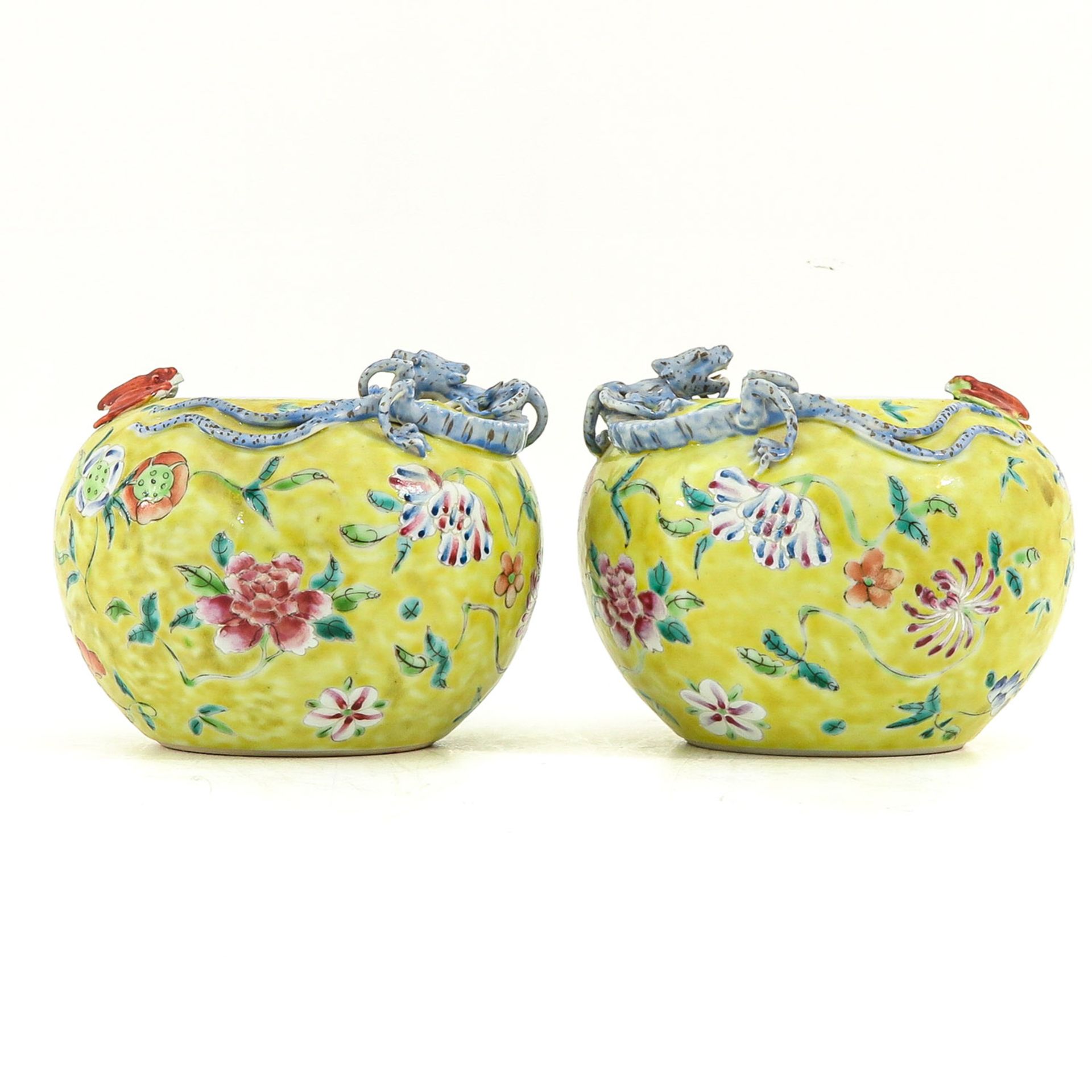A Pair of Famille Rose Vases - Image 3 of 10