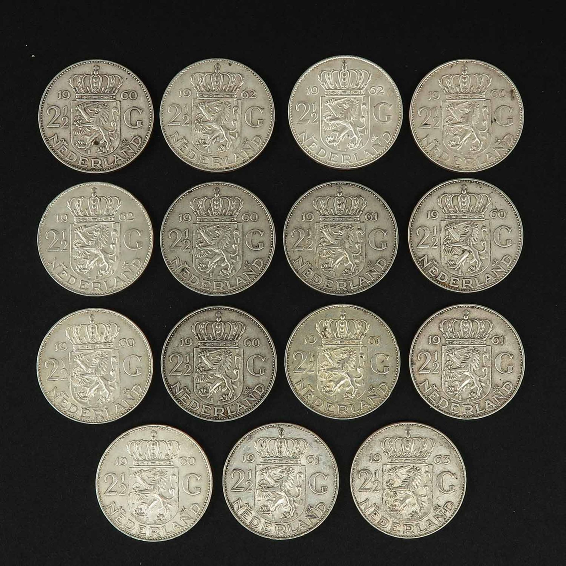 A Collection of Dutch Silver Coins - Bild 5 aus 8