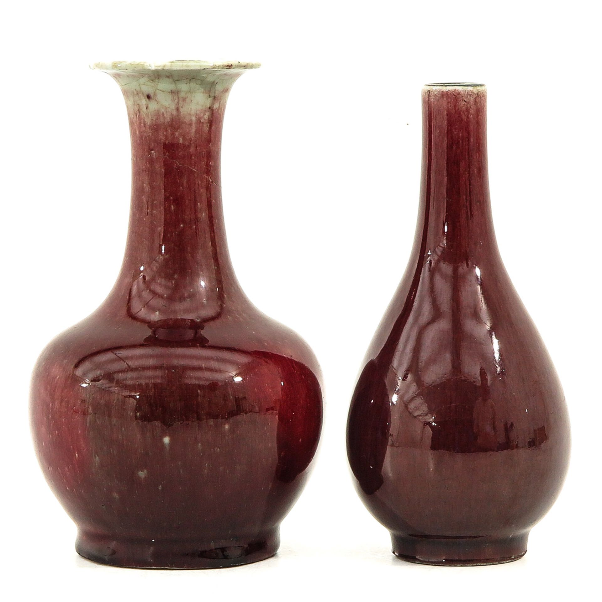 A Lot of 2 Sang de Boeuf Vases - Image 2 of 9
