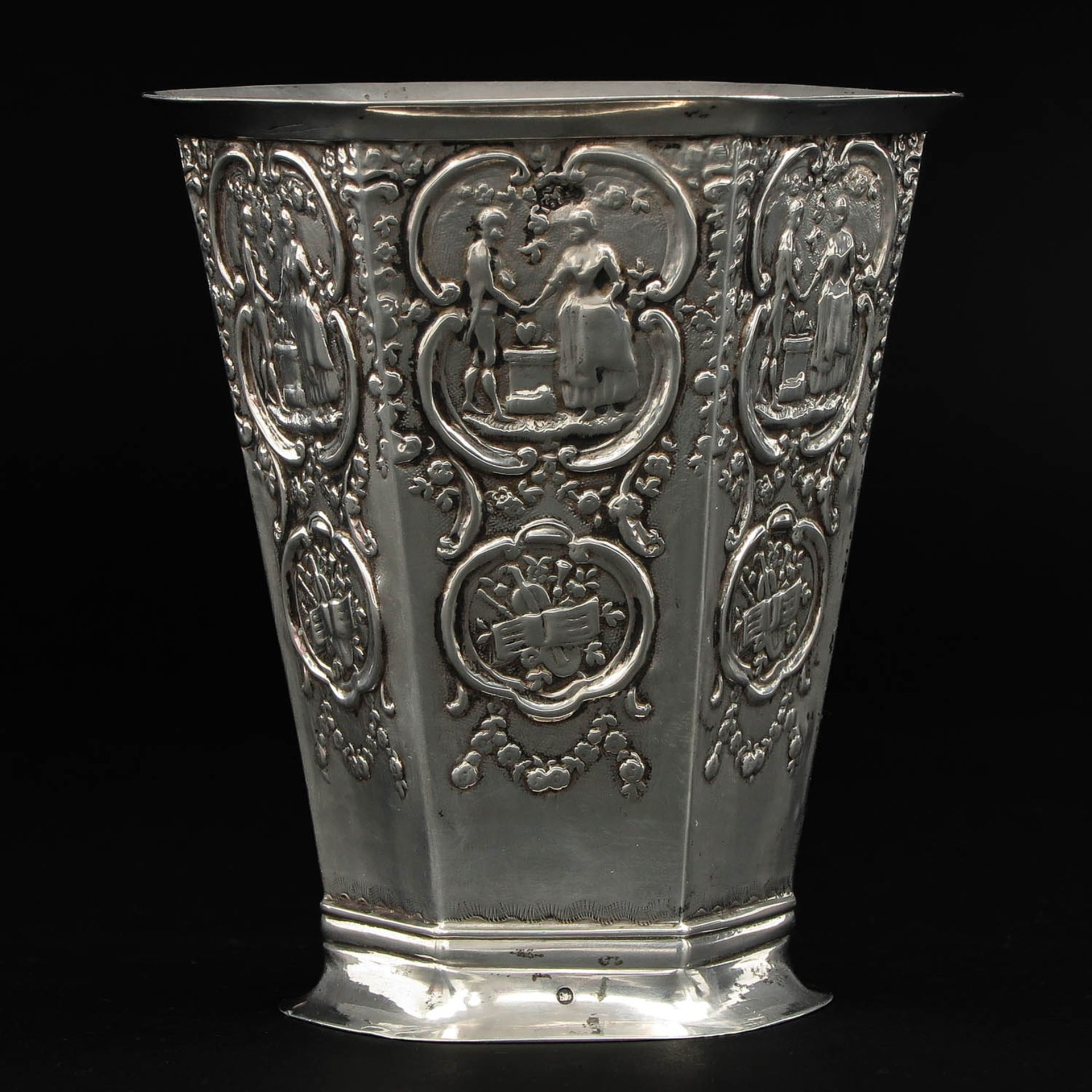 A 19th Century Honorary Cup - Image 3 of 8