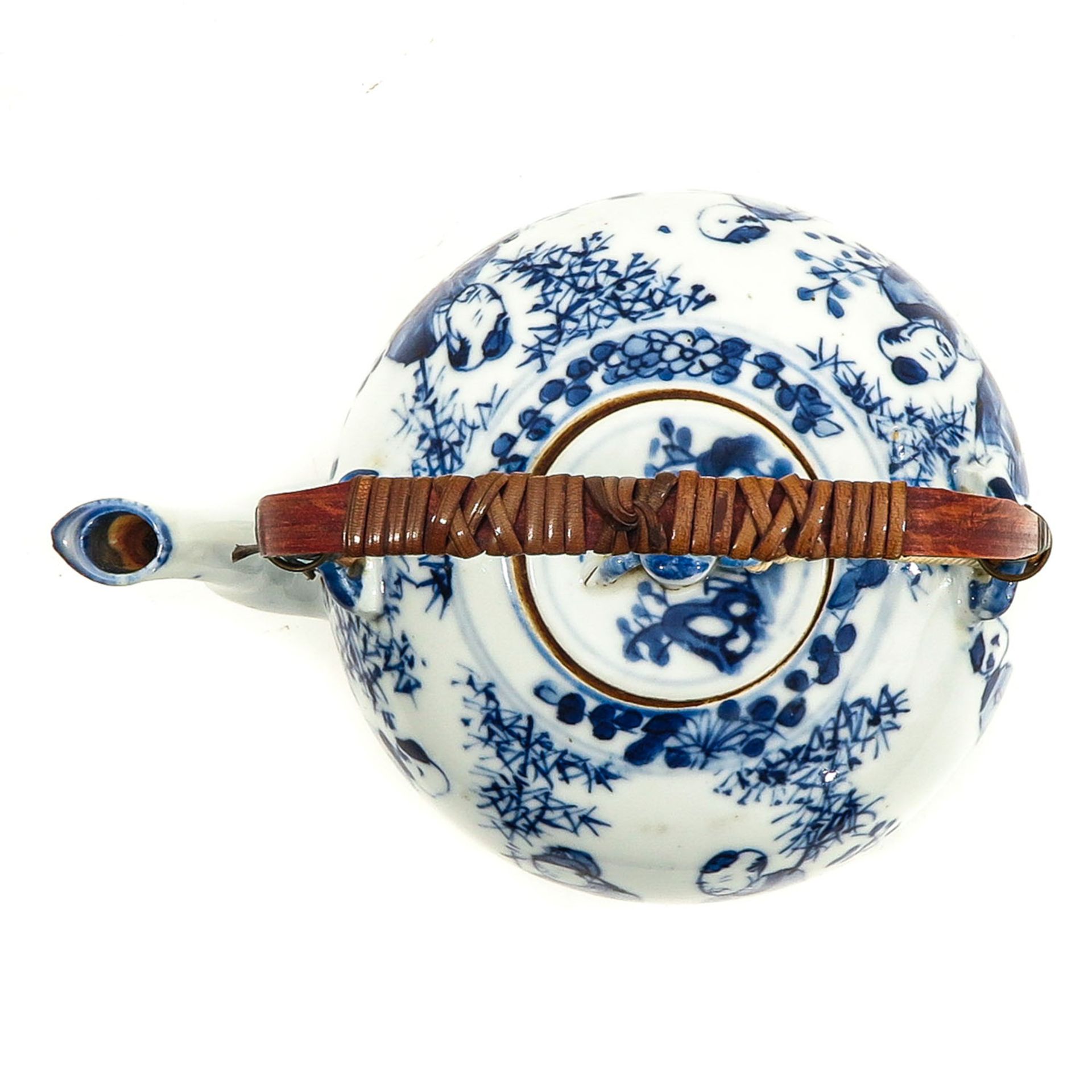 A Blue and White Teapot - Image 5 of 9