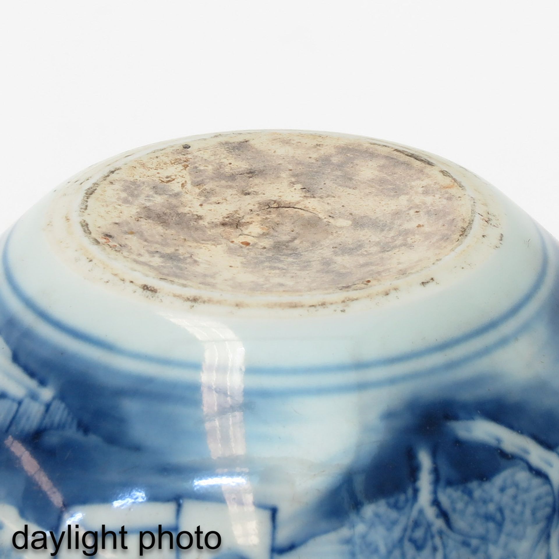 A Small Blue and White Bowl - Bild 8 aus 9