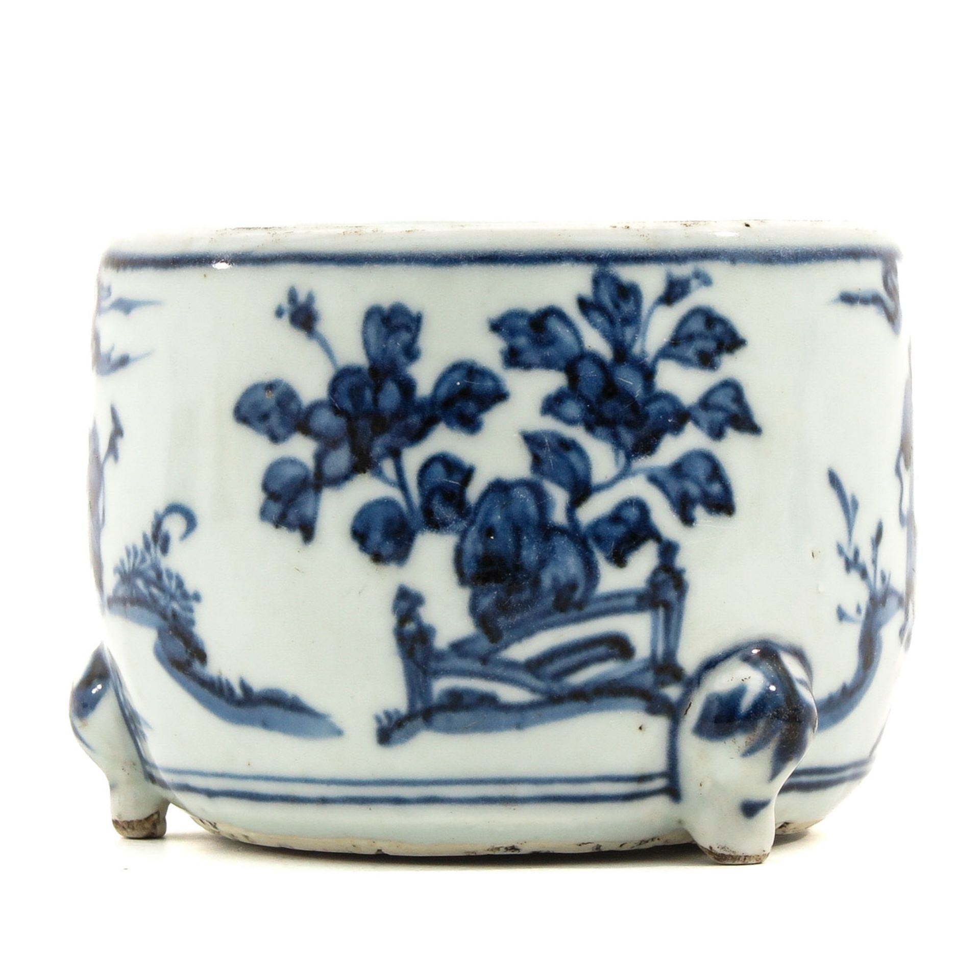 A Blue and White Pot - Bild 4 aus 9