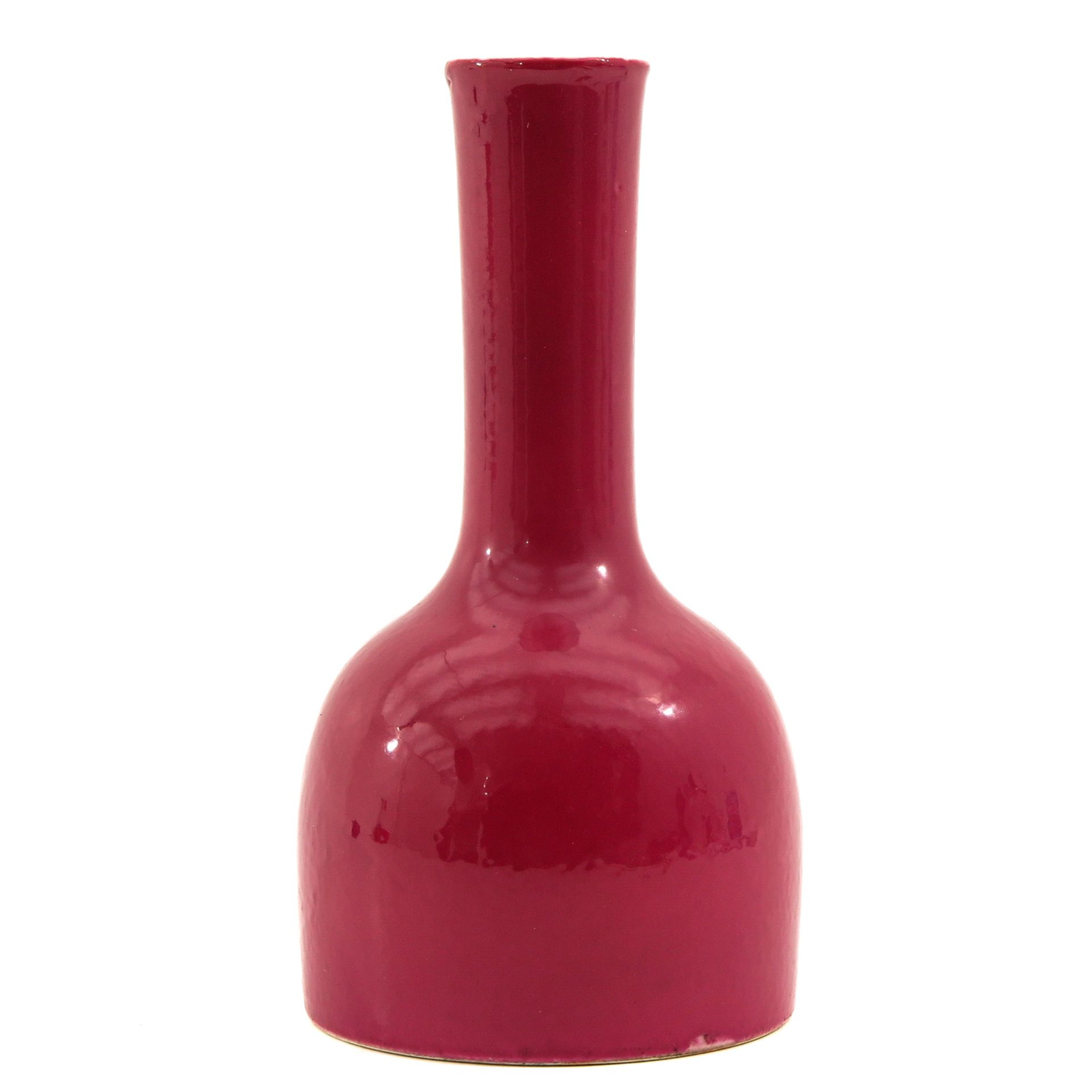 A Ruby Glazed Vase - Image 2 of 9