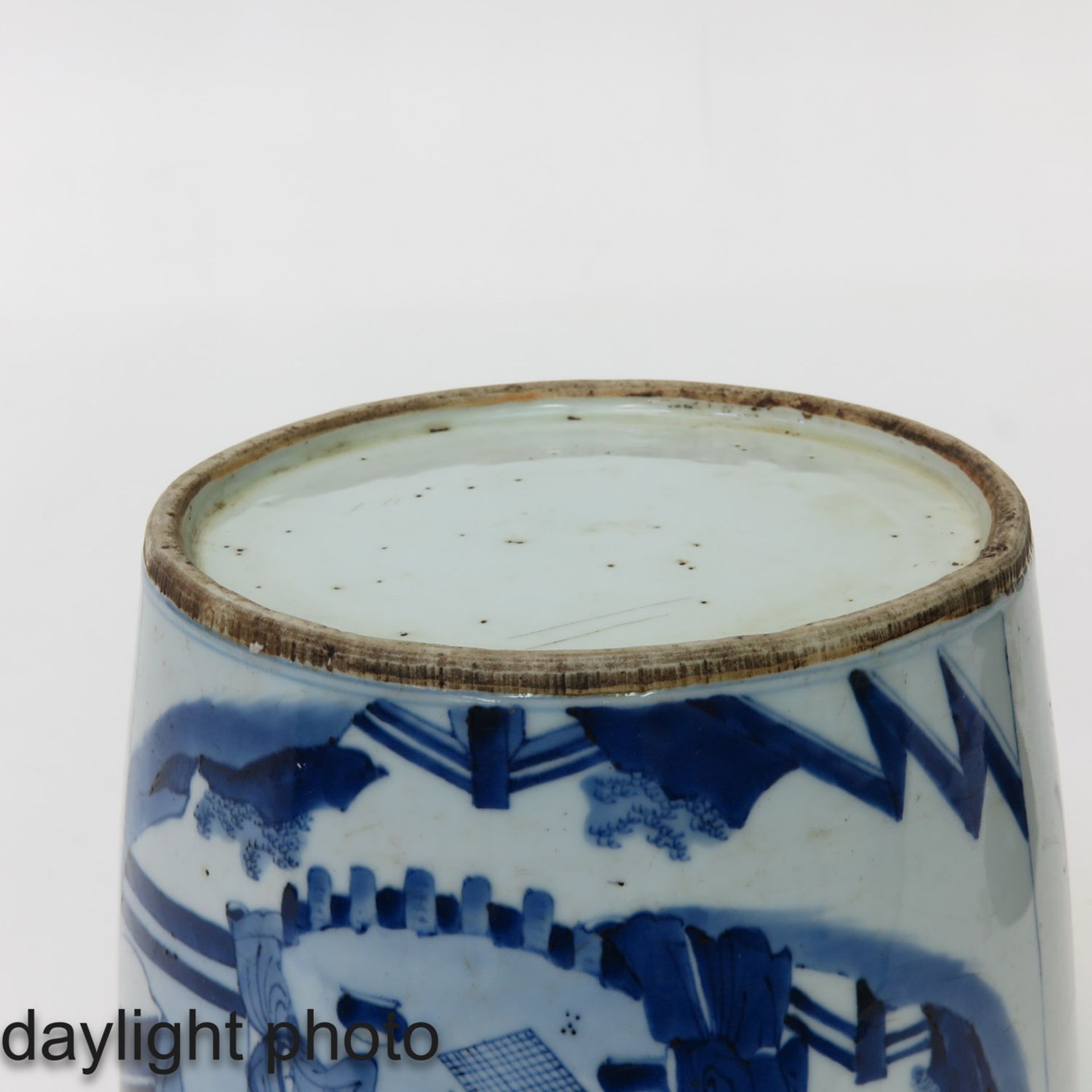 A Blue and White Pot with Carved Wood Cover - Image 8 of 10