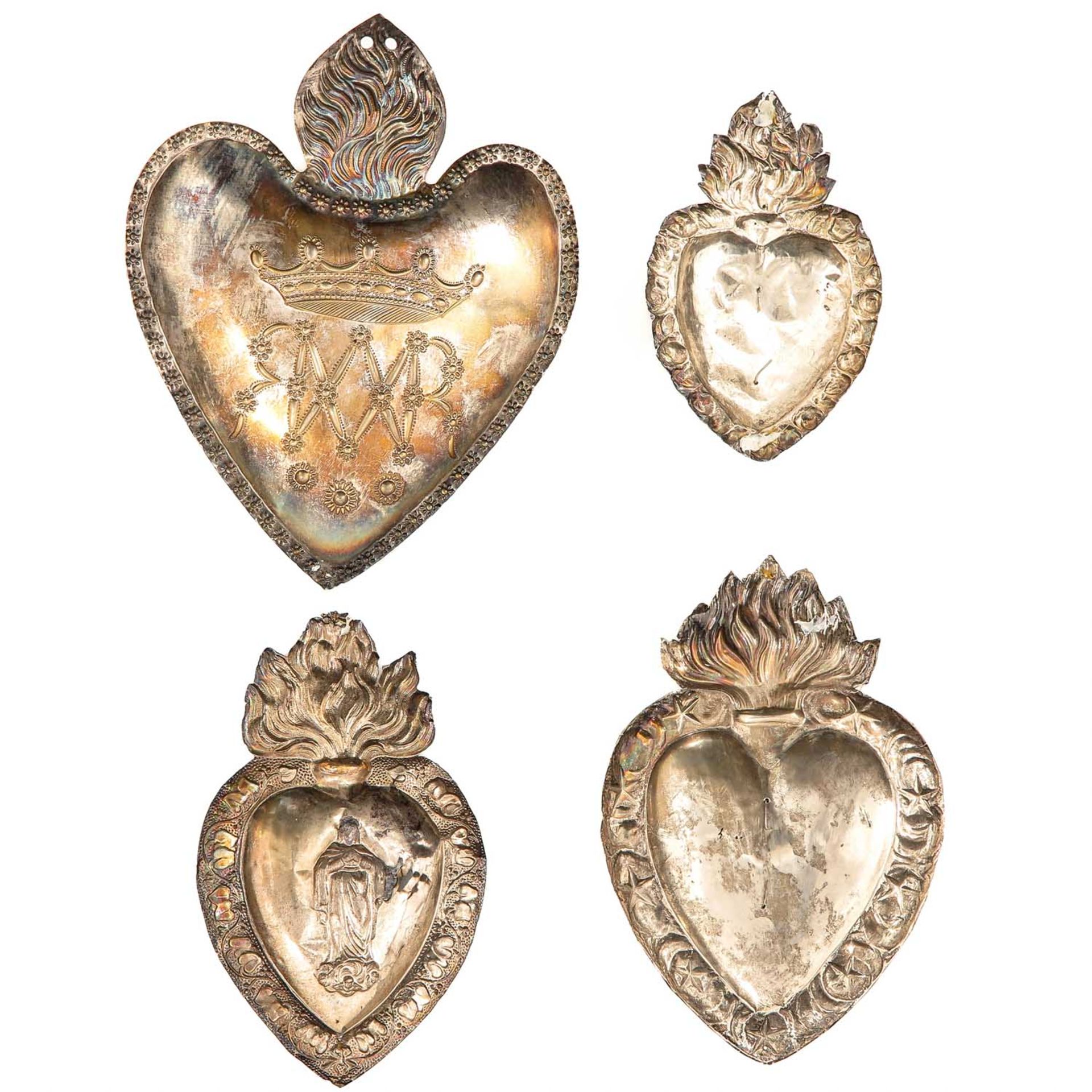 A Collection of 4 Silver Hearts - Bild 2 aus 10