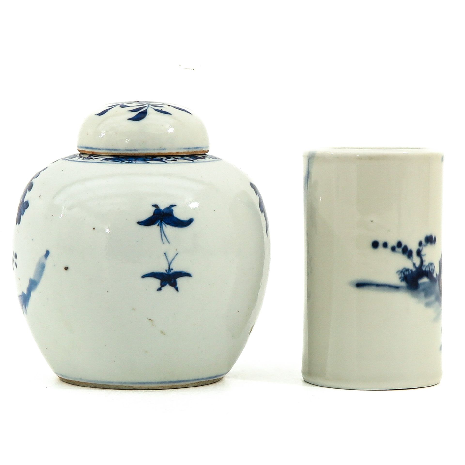 A Blue and White Ginger Jar and Pencil Pot - Image 3 of 10