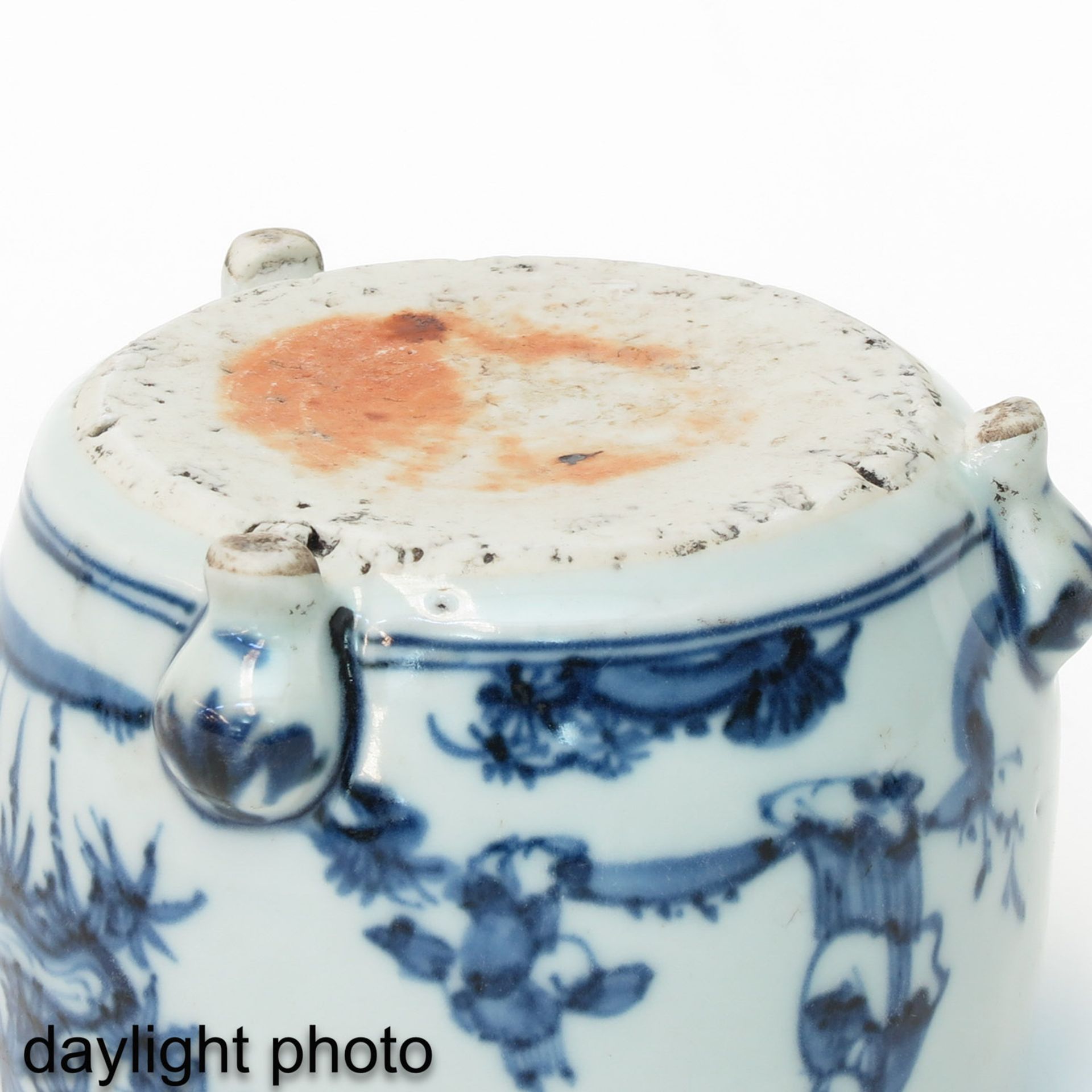 A Blue and White Pot - Bild 8 aus 9