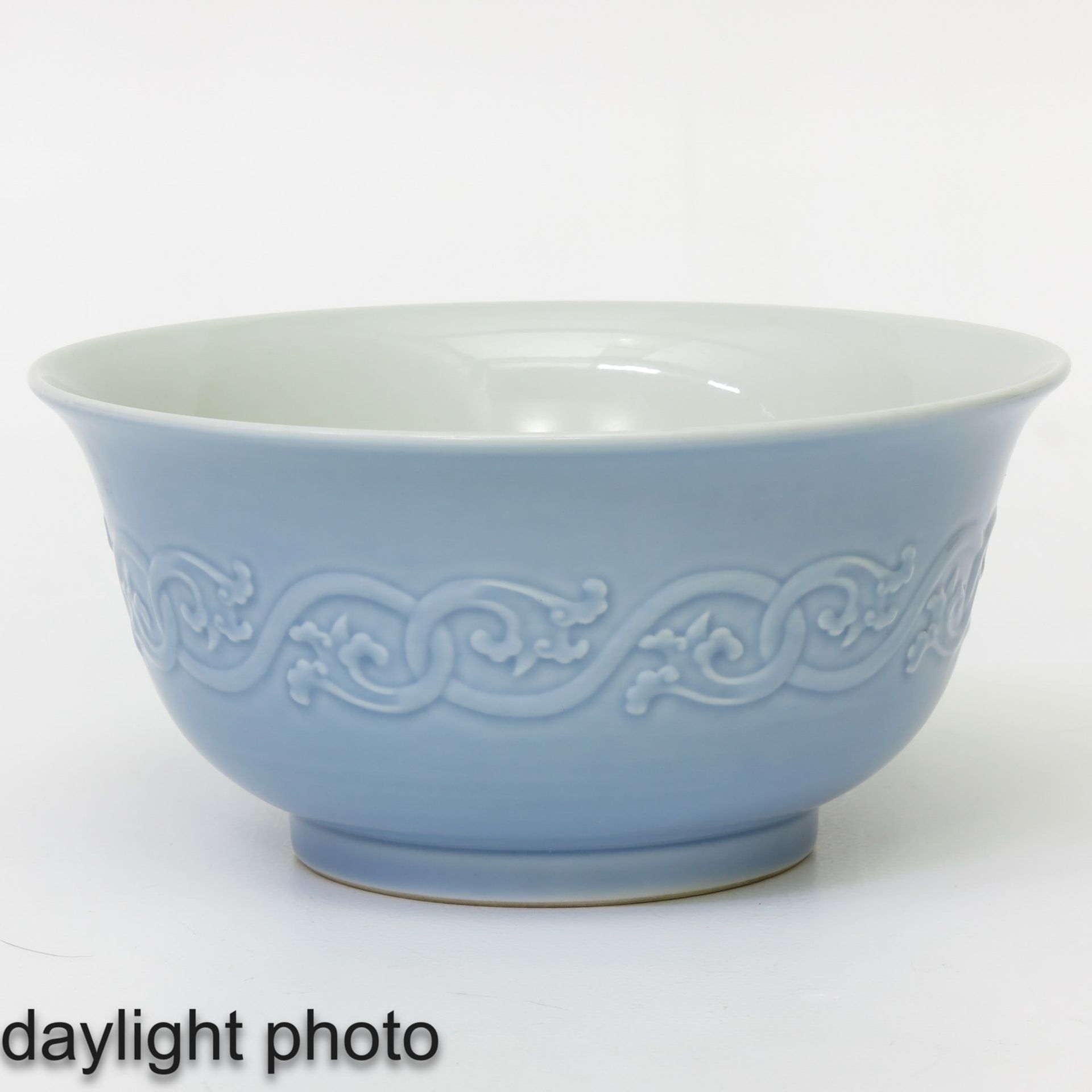 A Blue Glaze Bowl - Bild 7 aus 9