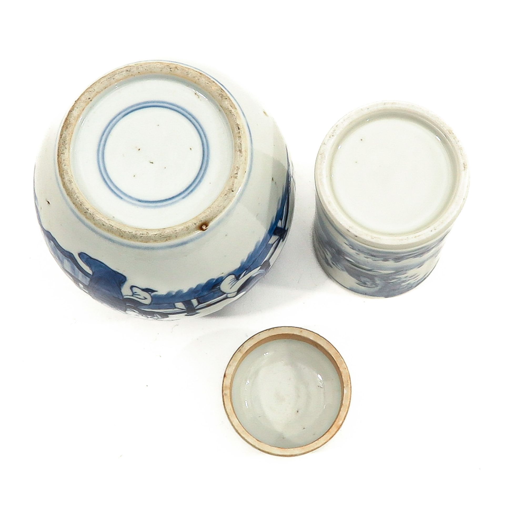 A Blue and White Ginger Jar and Pencil Pot - Image 6 of 10