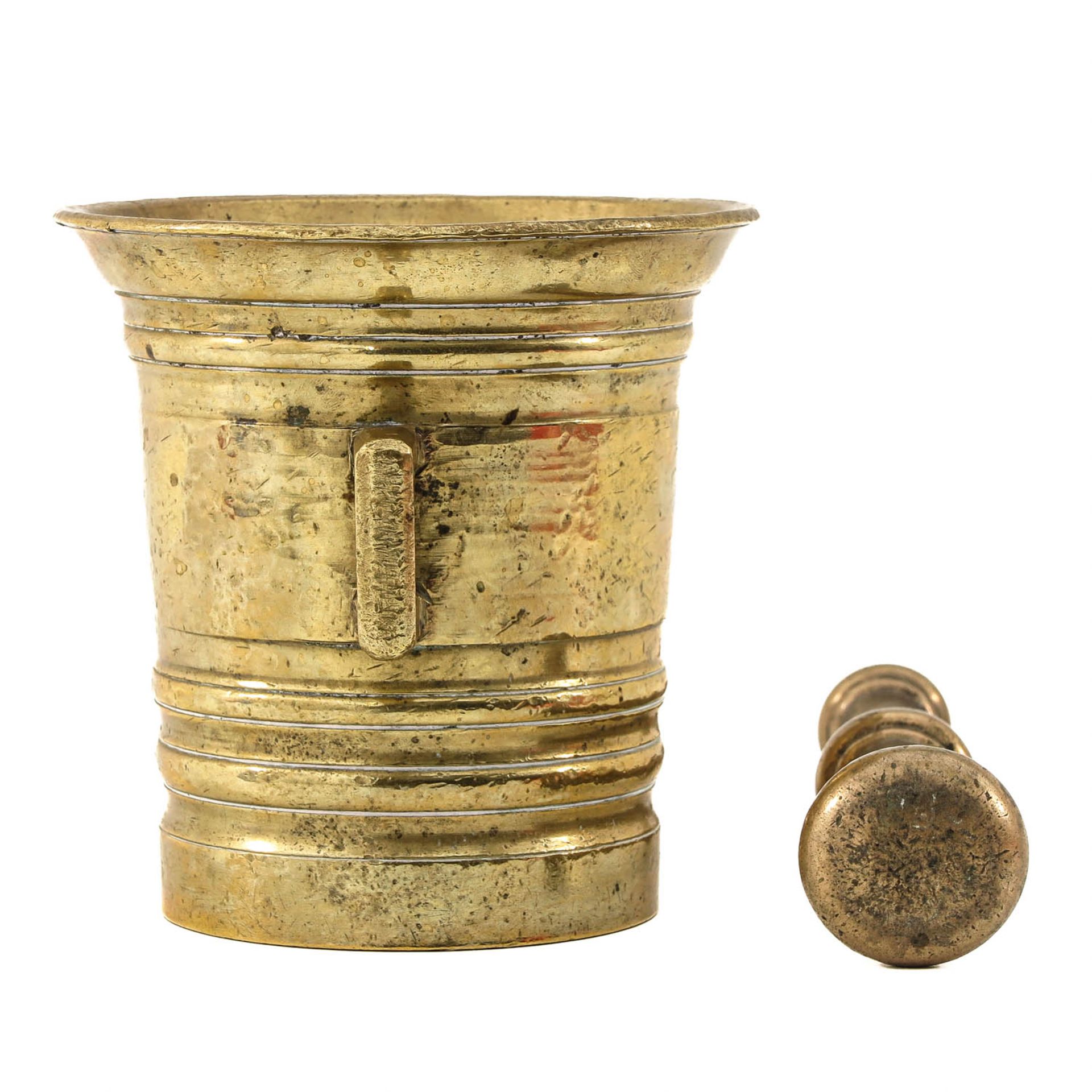 A 17th Century Mortar with Pestle - Image 4 of 8