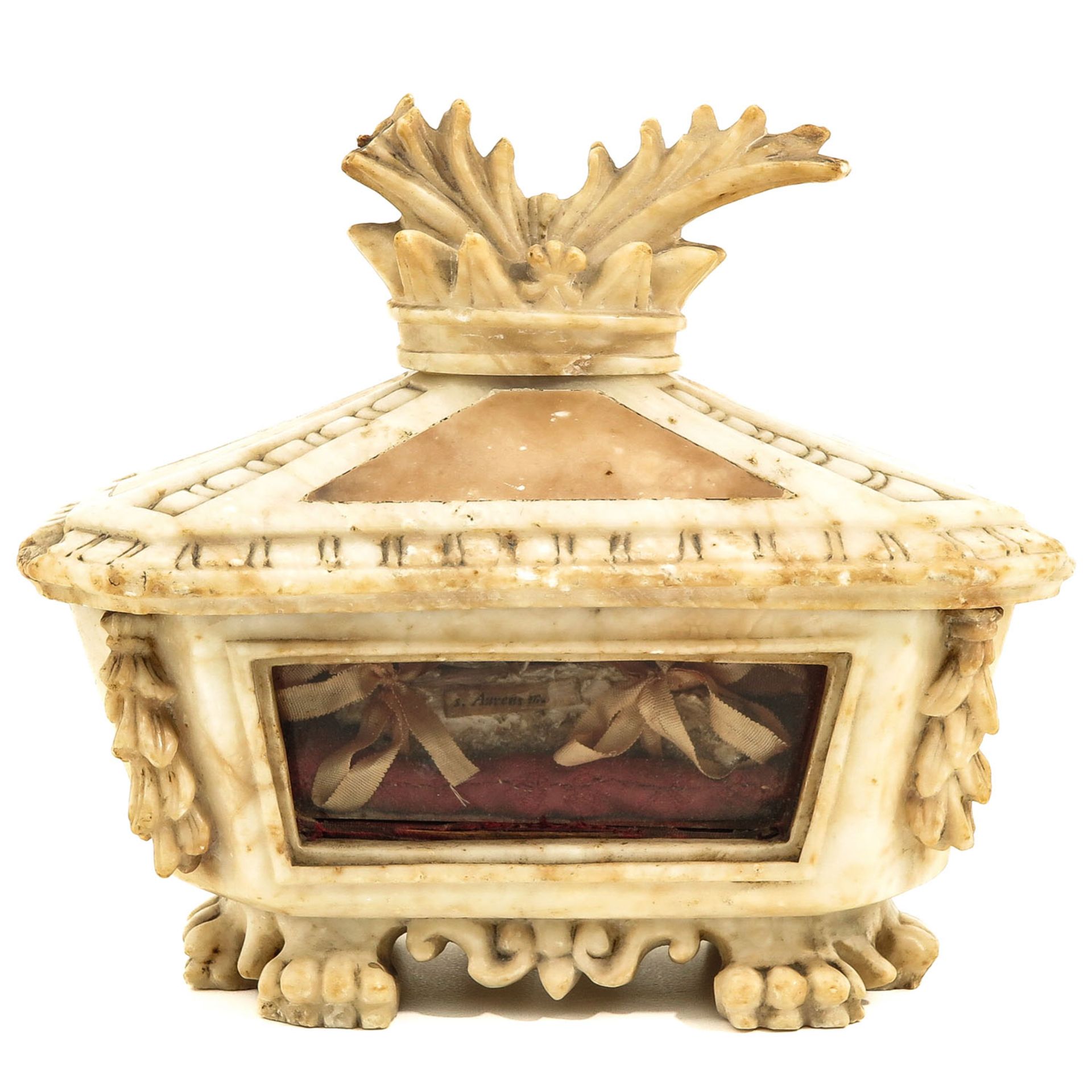 An 18th - 19th Century Alabaster Relic Holder