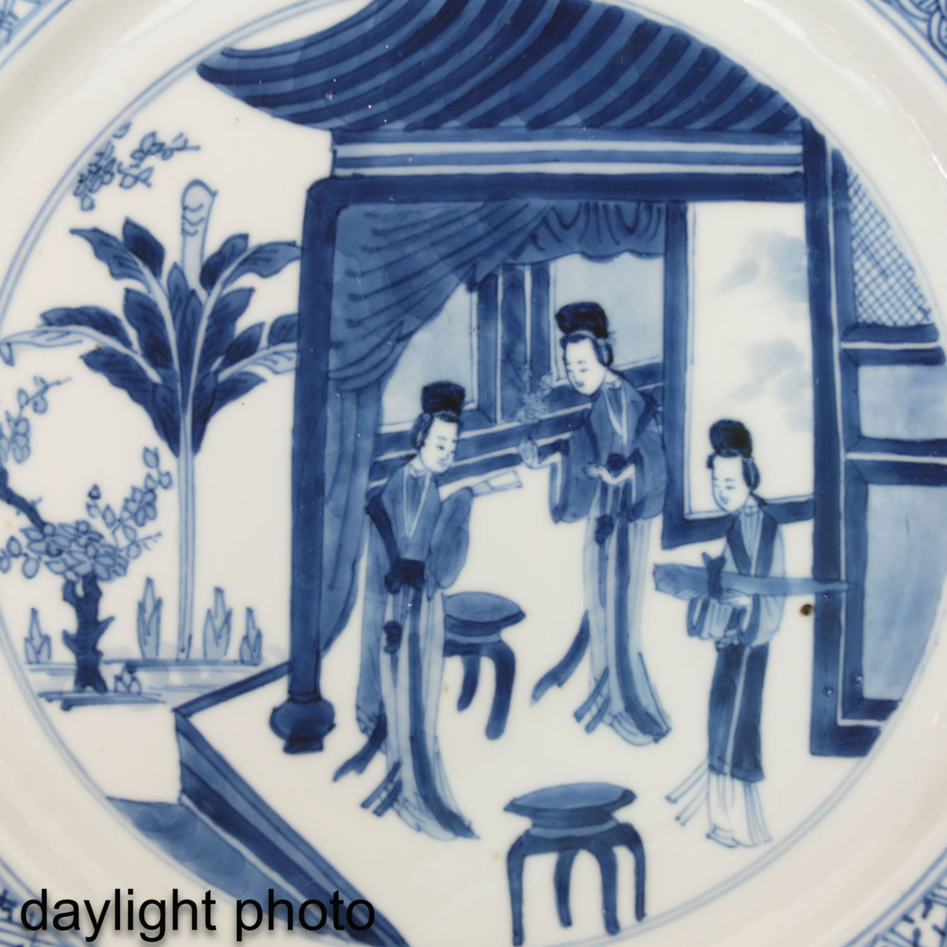 A Series of 5 Blue and White Plates - Image 10 of 10