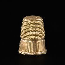 A 14KG Thimble in Case