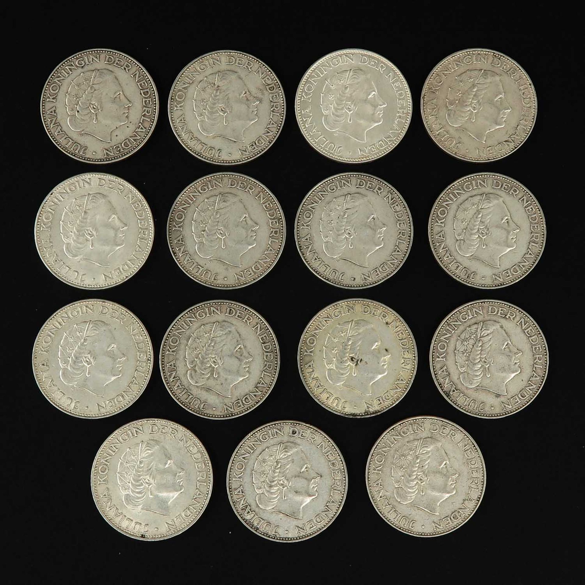 A Collection of Dutch Silver Coins - Bild 6 aus 8