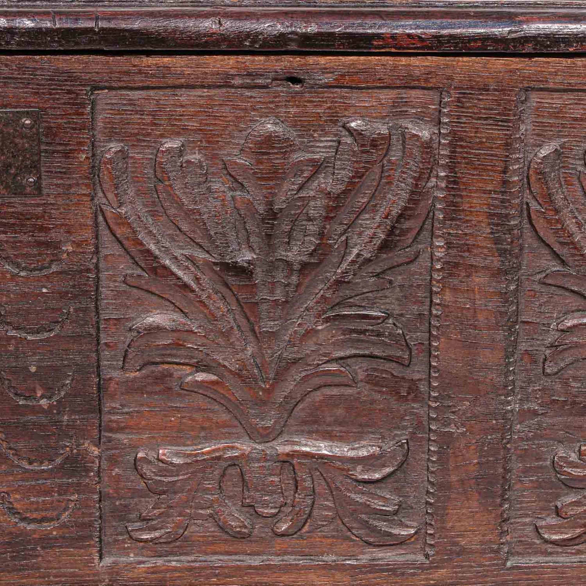 An 18th Century Oak Cabinet - Image 9 of 9