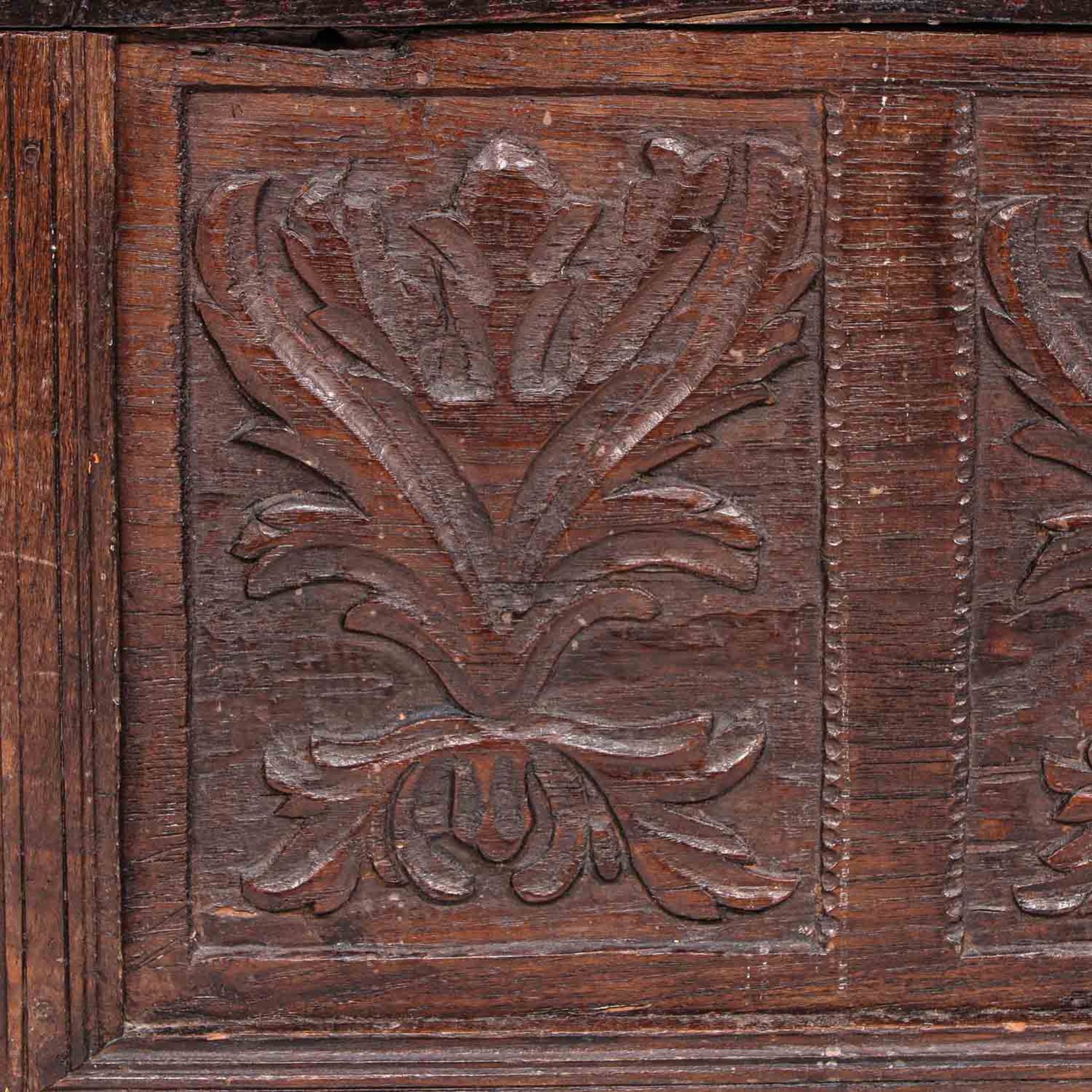An 18th Century Oak Cabinet - Image 8 of 9