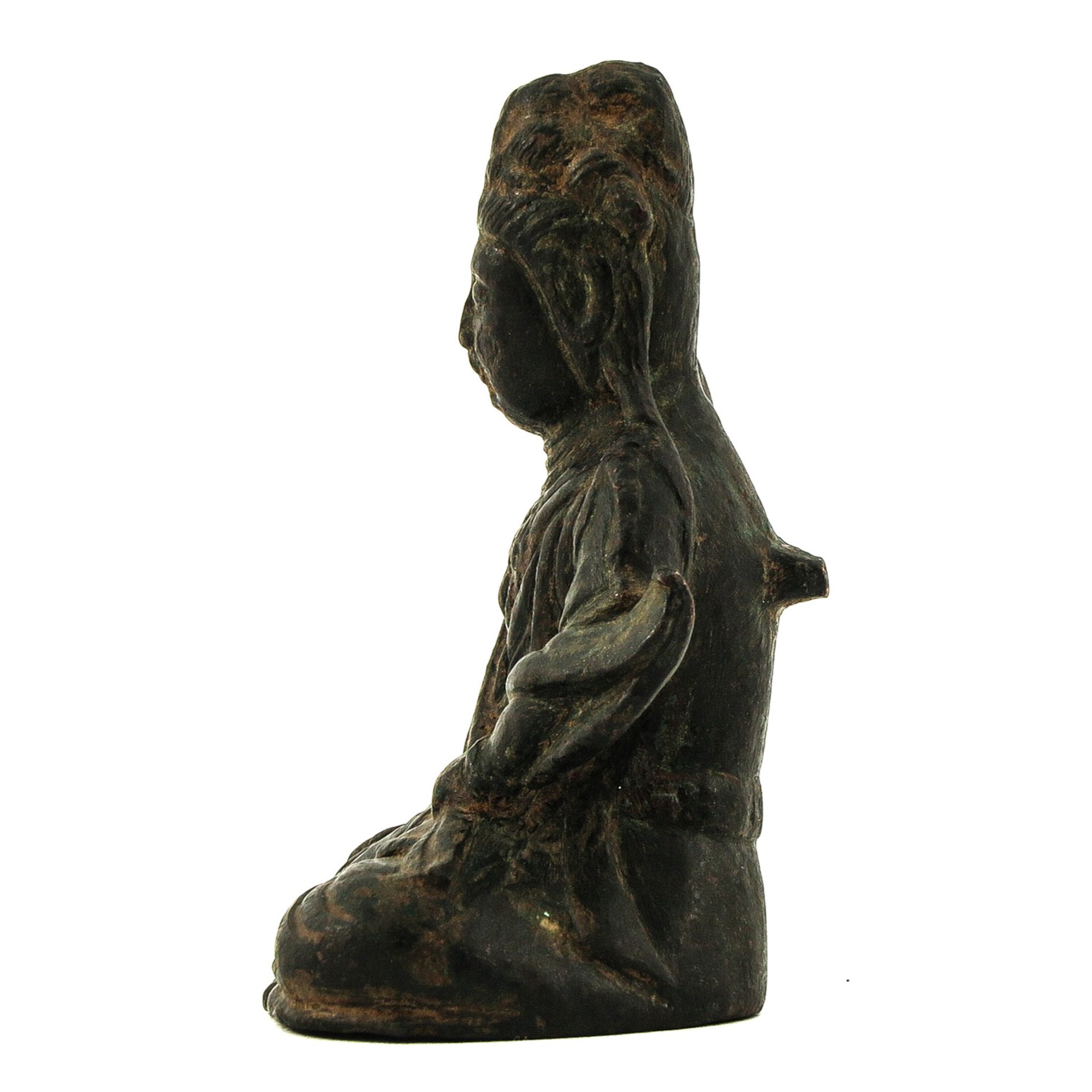 A Small Bronze Buddha Sculpture - Bild 2 aus 9