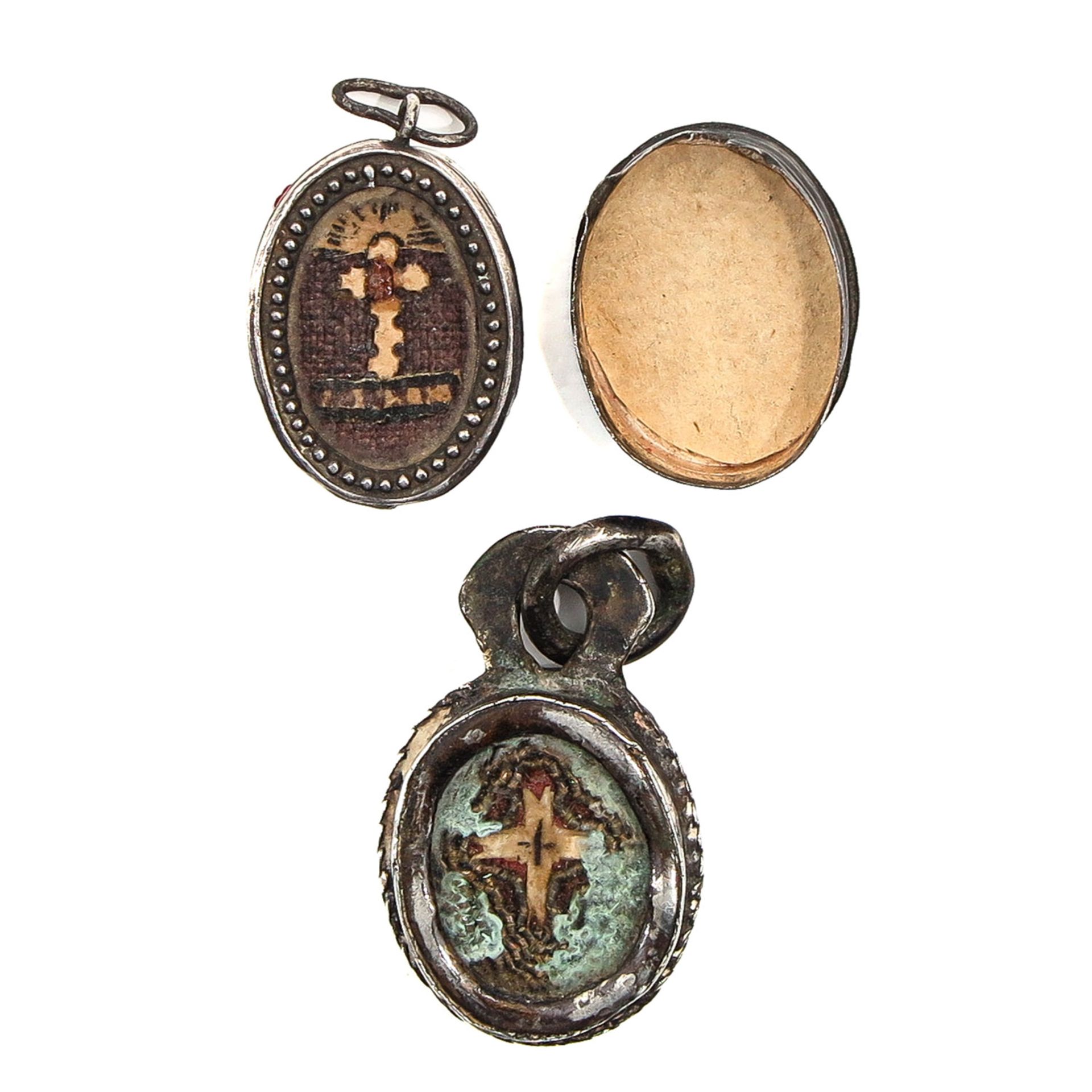 A Lot of 2 Relic from The Holy Cross