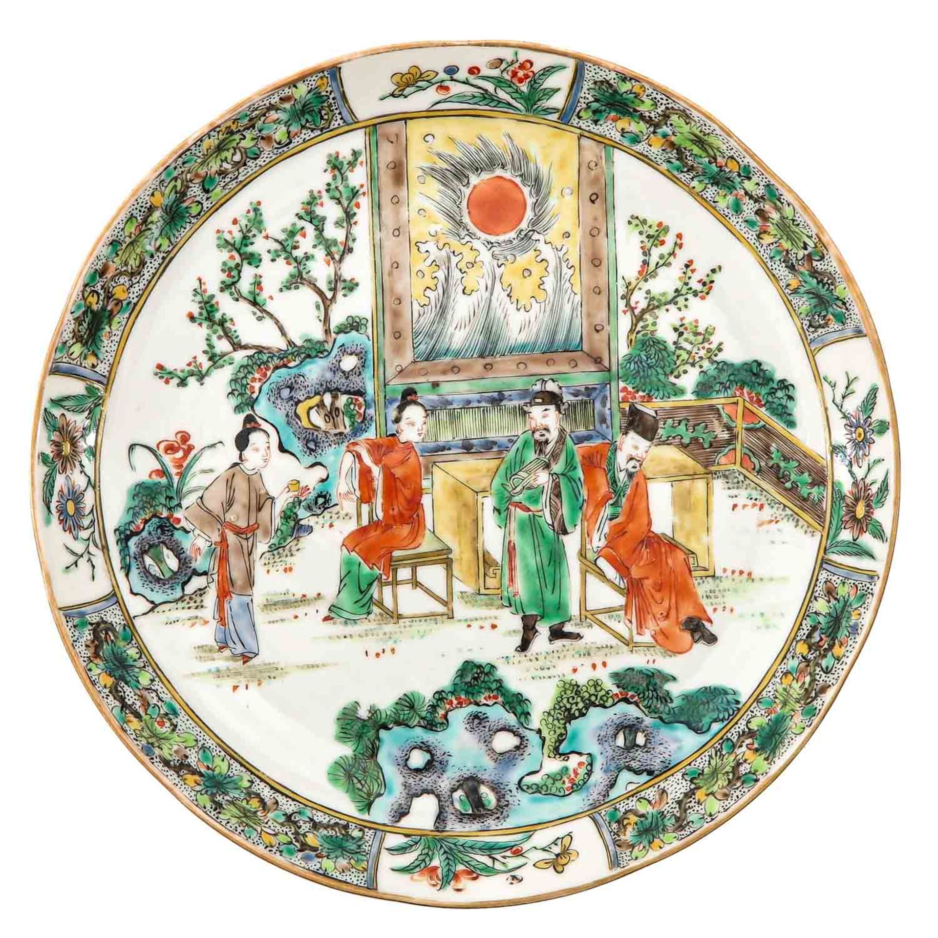 A Pair of Famille Verte Plates - Image 3 of 10