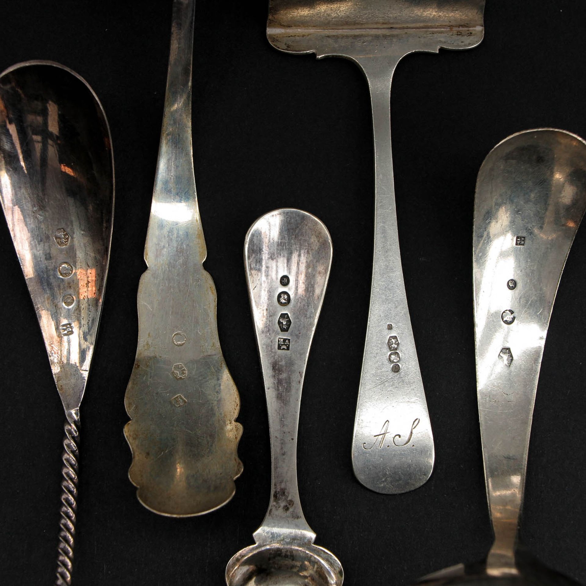 A Collection of Silver Cutlery - Image 5 of 8