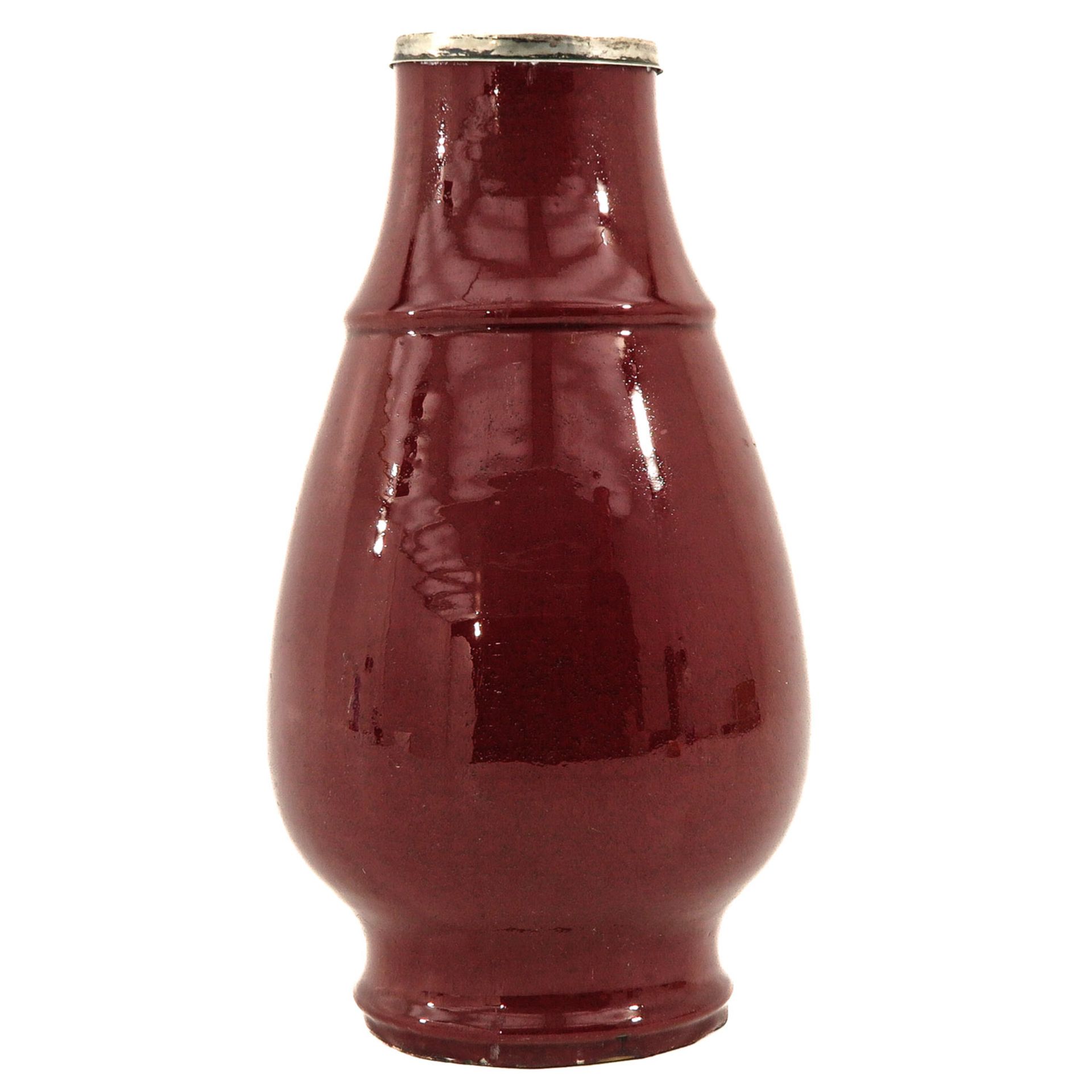 A Sang de Boeuf Vase - Image 2 of 9