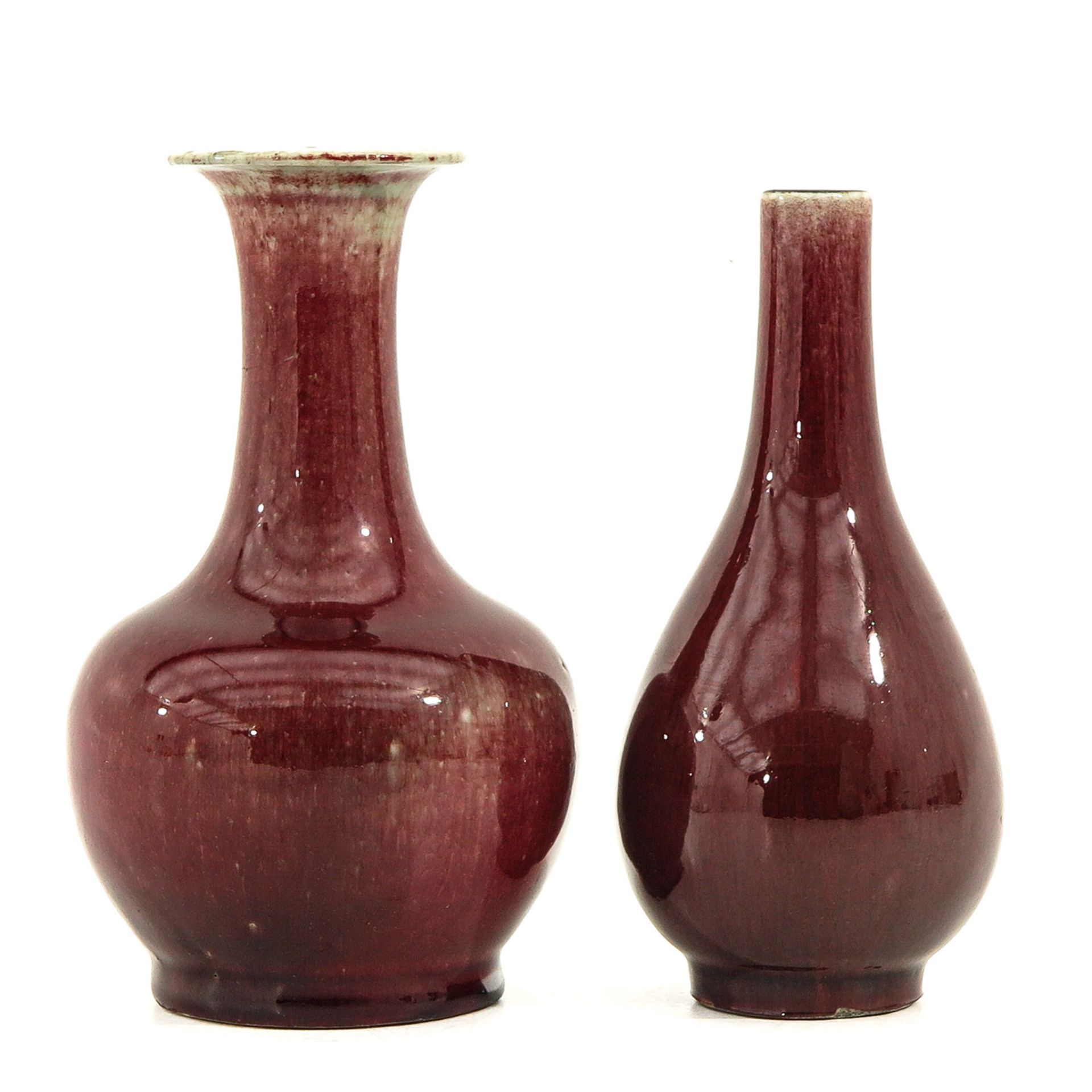 A Lot of 2 Sang de Boeuf Vases - Image 4 of 9