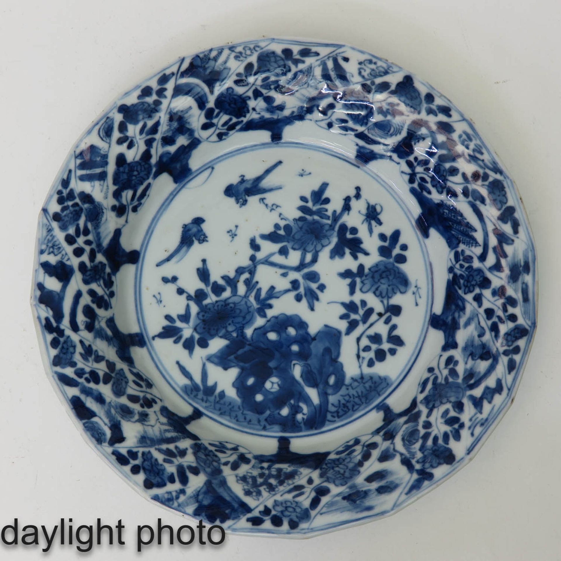 A Blue and White Plate - Image 3 of 6