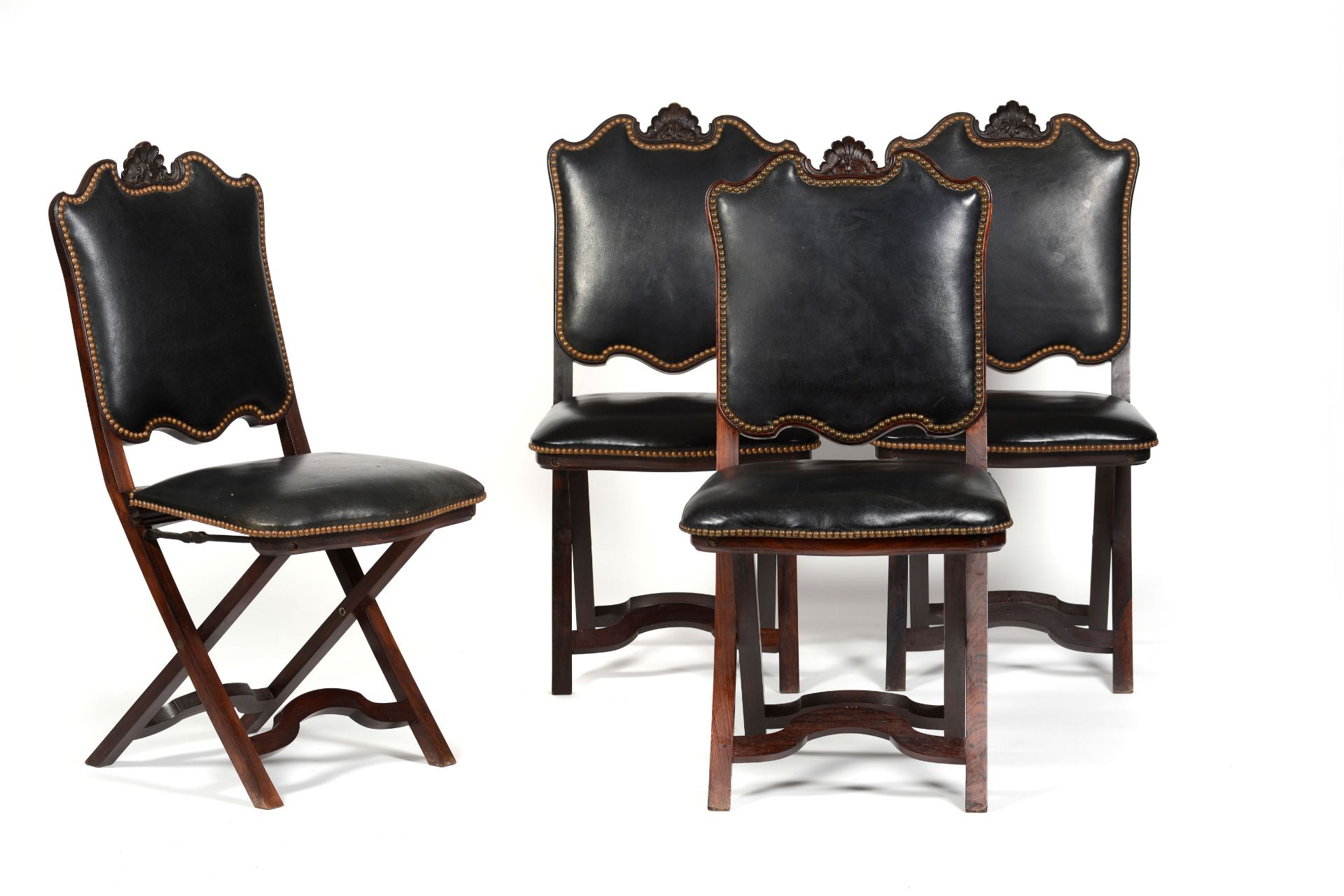A set of D.João V/D.José style articulated chairs