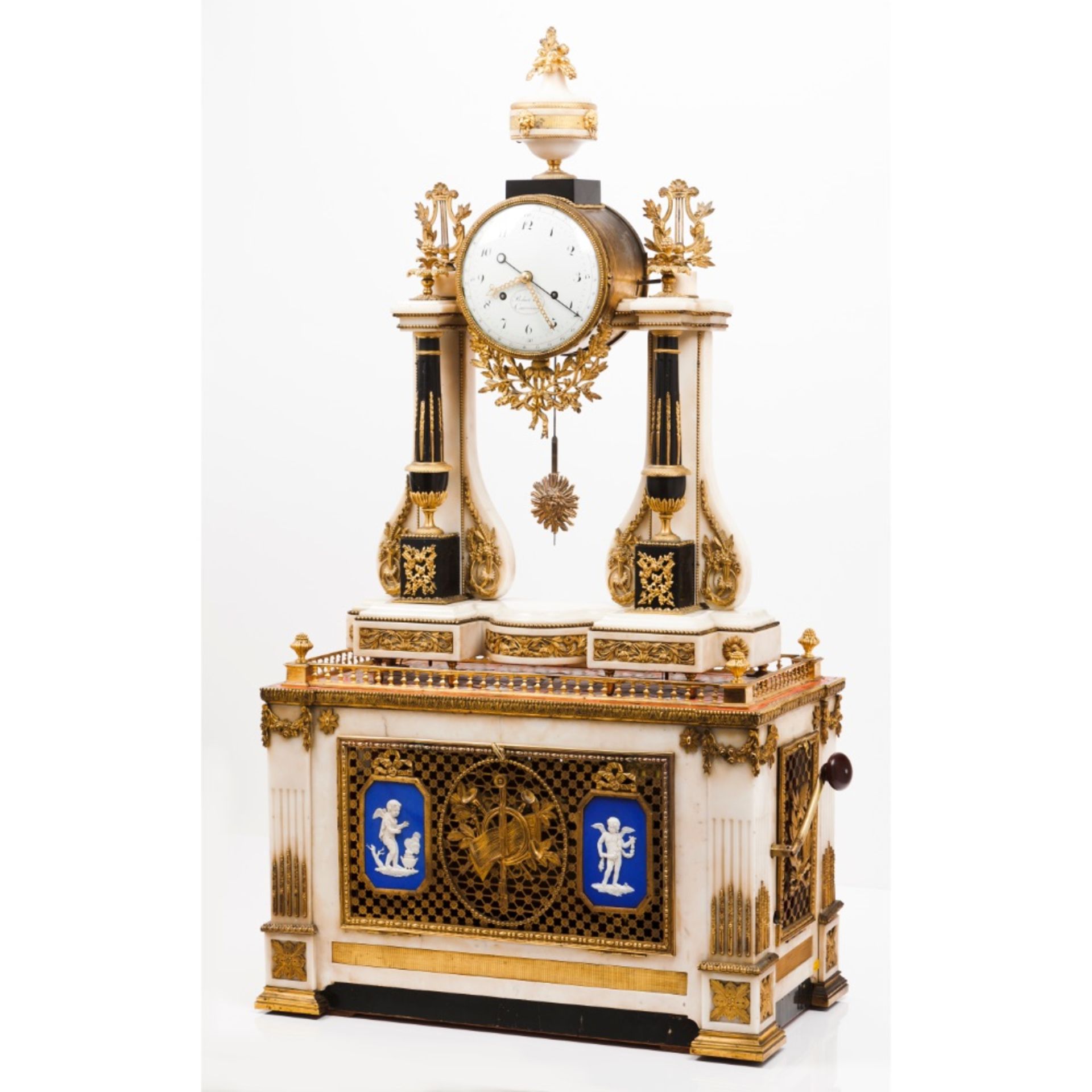 An important Louis XVI "pendule portique" by Robert & Courvoisier - Bild 5 aus 5