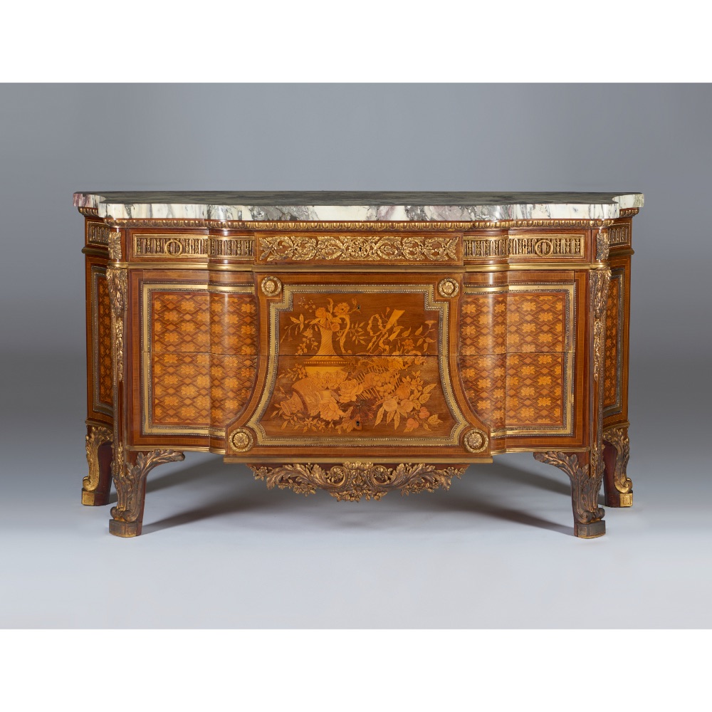 A Louis XVI style commode