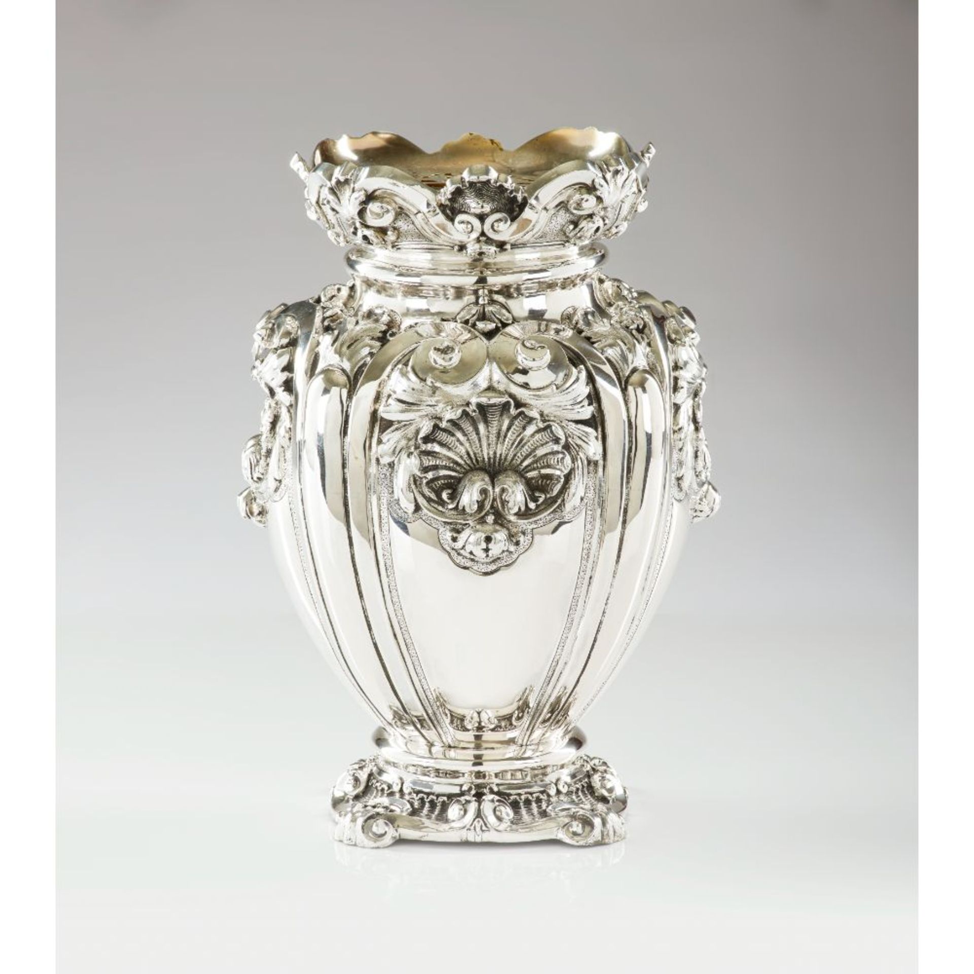 A large vase, Silver 833/000, Profuse reliefs decoration of shells and volutes, Oporto hallmark (