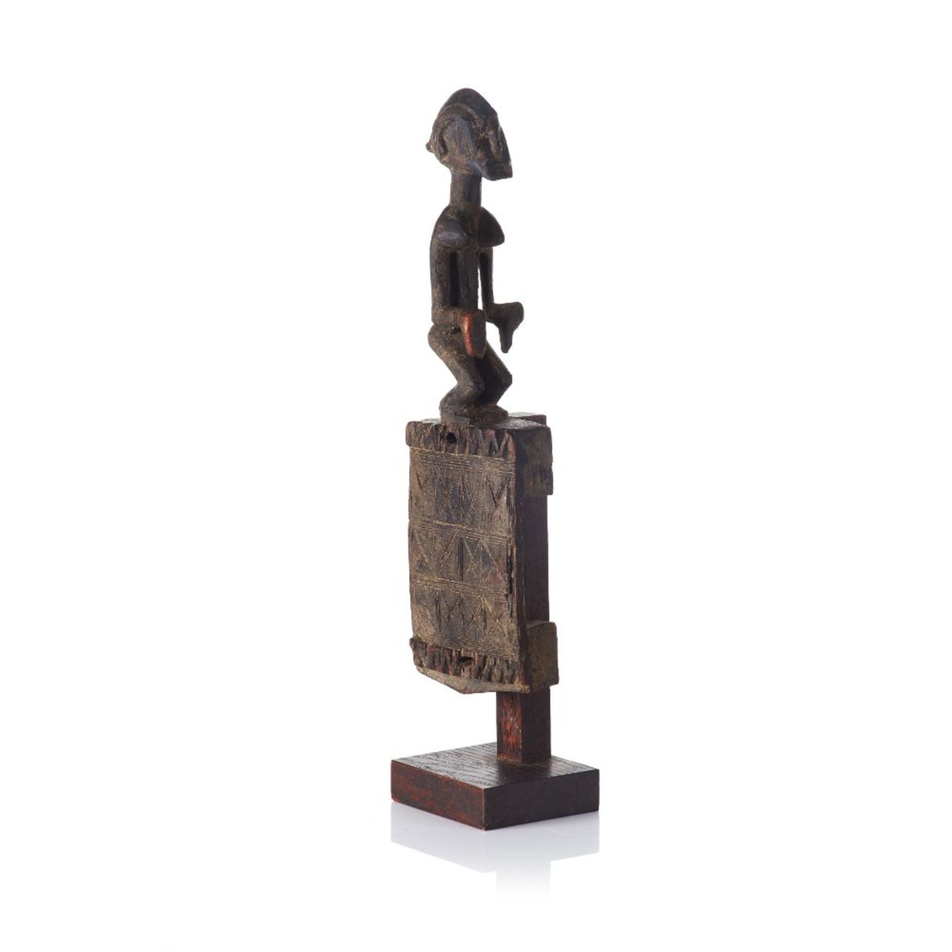 Door lock Dogon, In wood, Mali, West Africa, 19th century, (incomplete), Height: 28,5 cm
