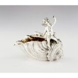 A shell and angel, Silver 916/000 flower holder, Chiselled decoration, Oporto hallmark (1938-1984)