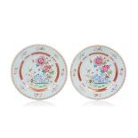 A pair of plates, Chinese export porcelain, Polychrome Famille Rose enamelled and iron oxide