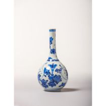 A blue and white bottle vase 康熙时期青花瓶