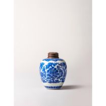 A small blue and white jar 康熙时期青花小罐