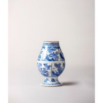 A small blue and white ovoid jar 康熙时期青花小卵形罐