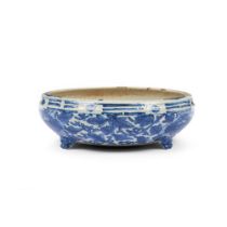 A blue and white Swatow tripod censer