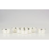 A set of eight finger bowls