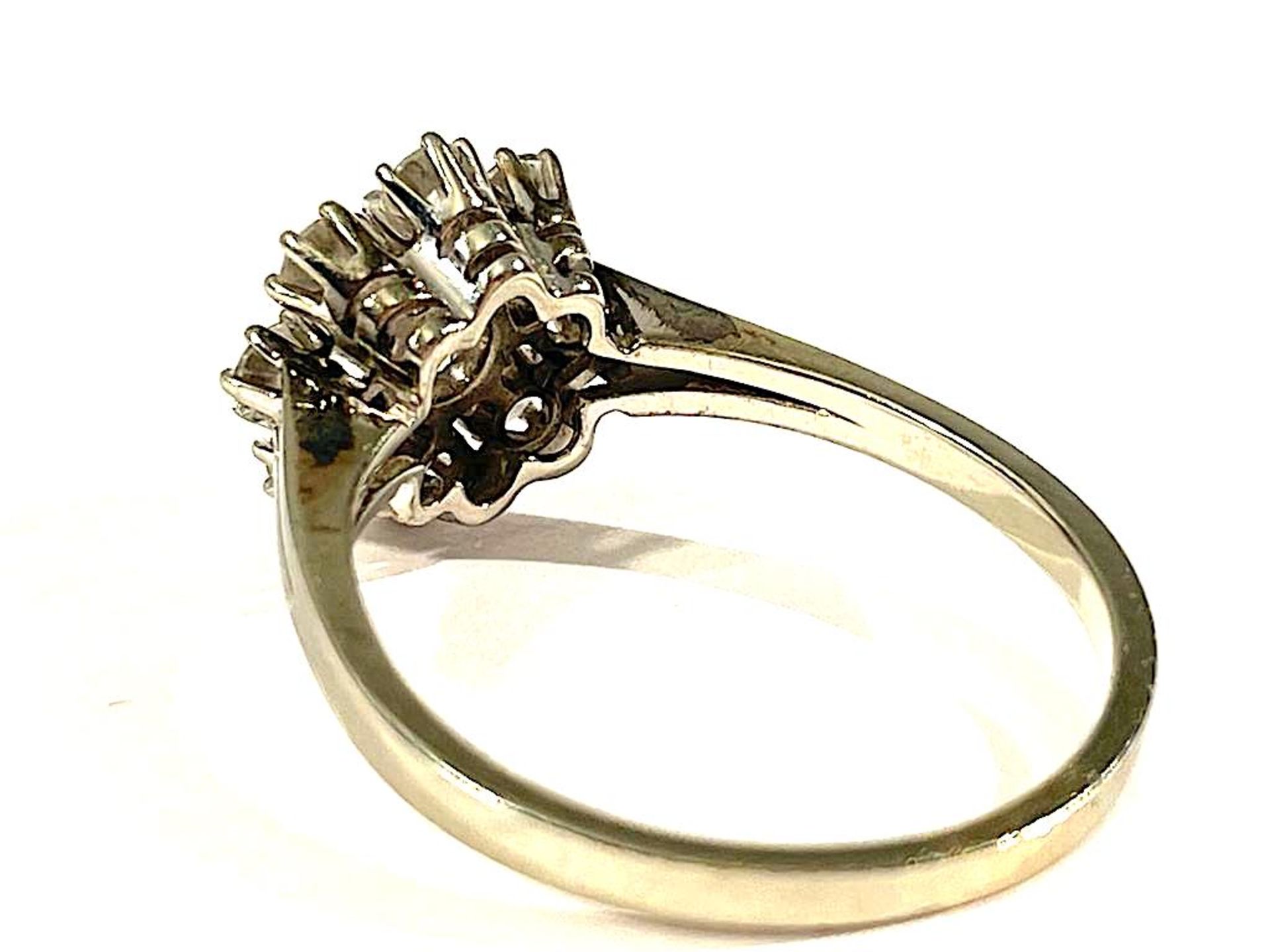 Ring - Image 5 of 13