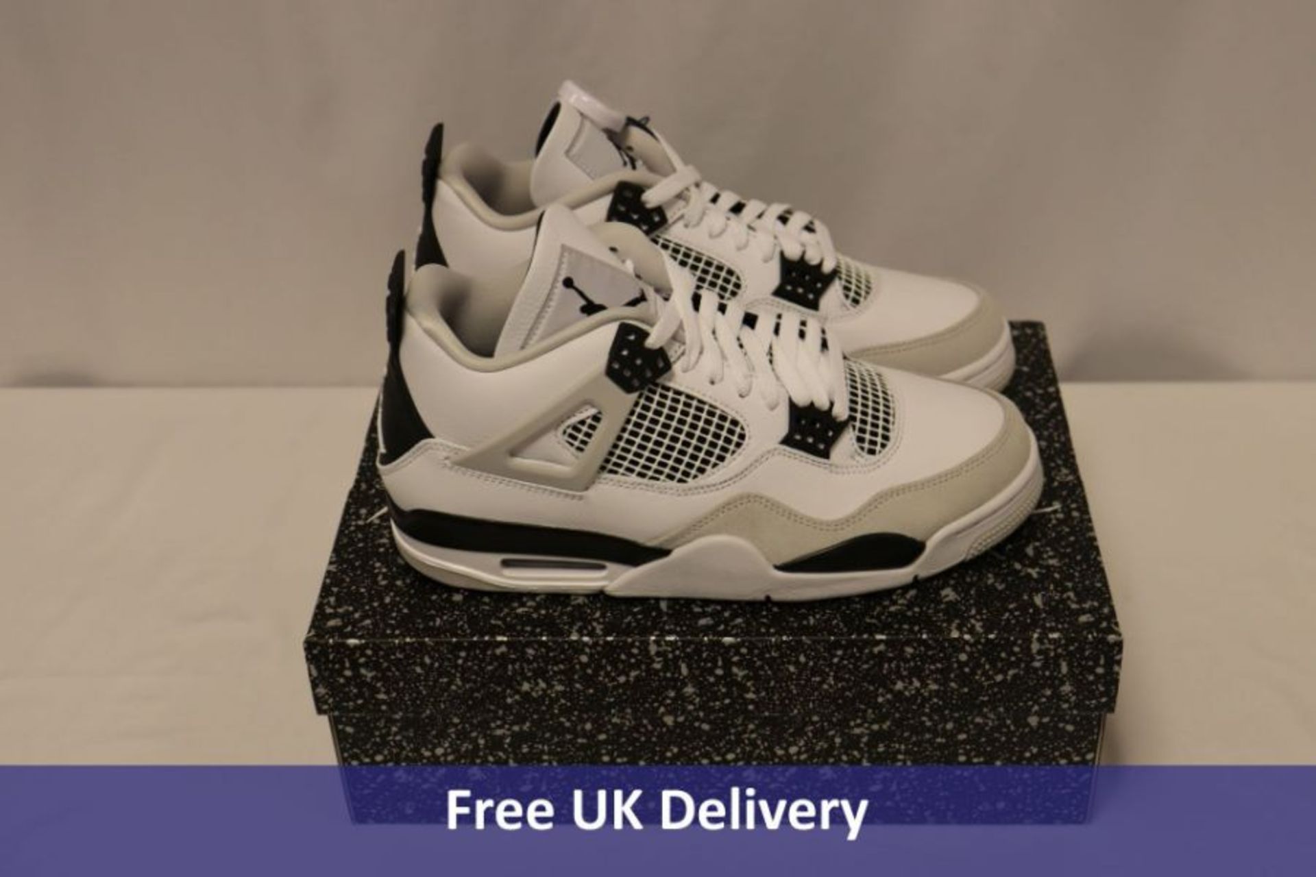 Nike Air Jordan 4 Retro, White/Black/Grey, UK 8