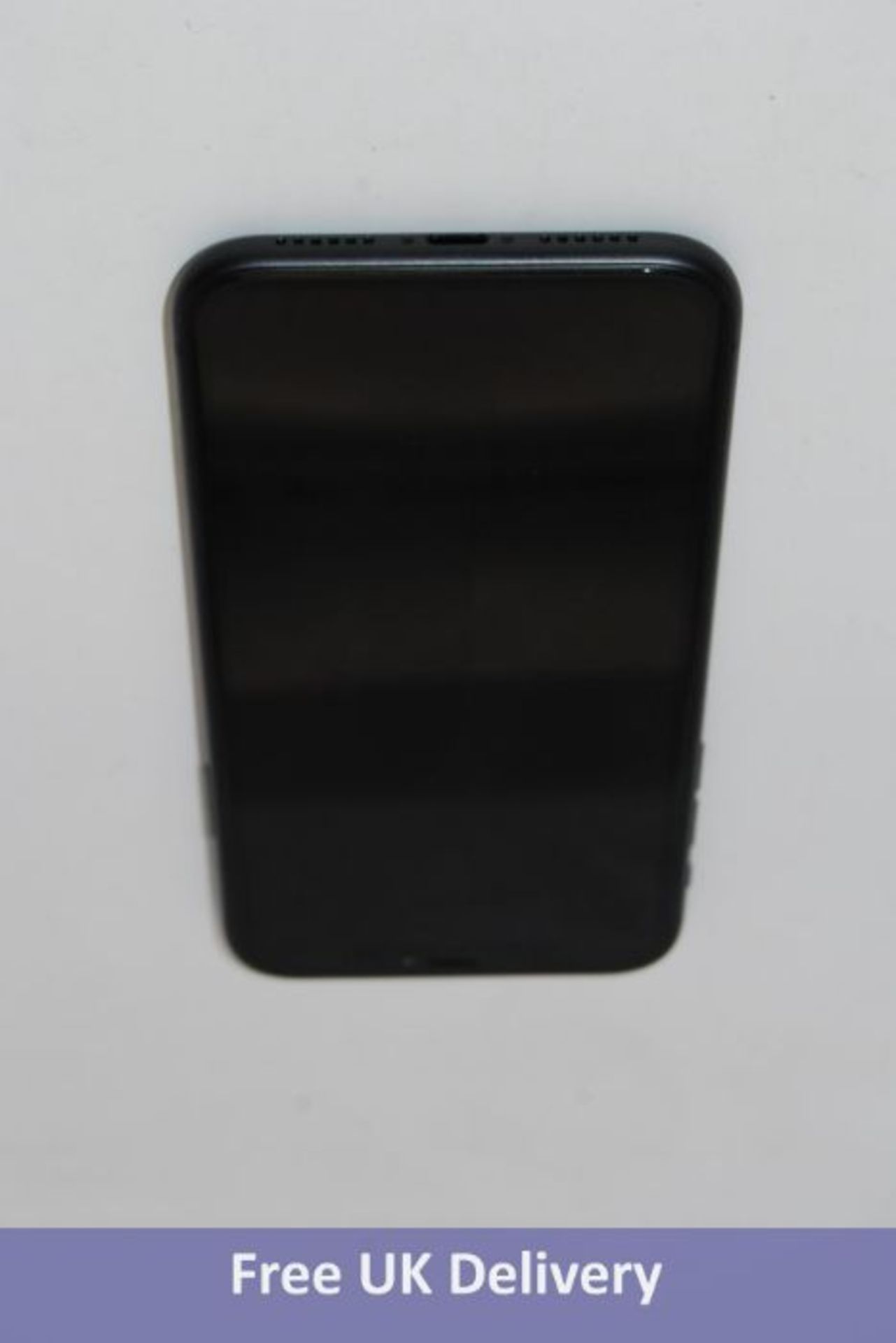 Apple iPhone 11, 64GB, Black. Used, no box or accessories. Checkmend clear, ref. CM18749894-E09C2