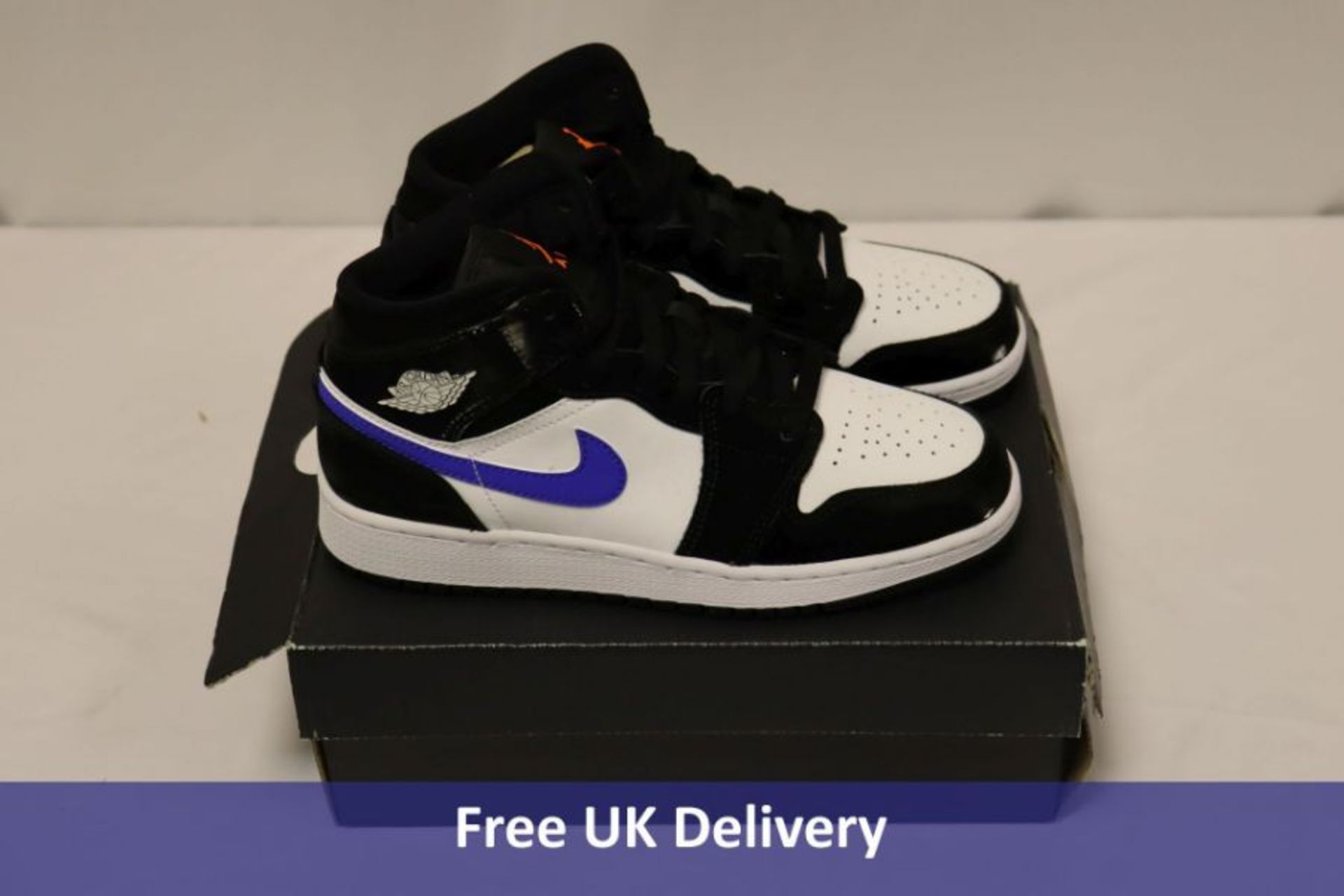 Nike Kid's Air Jordan 1 Mid (GS) Trainers, Black/Racer Blue/White, UK 4.5, 554725 084. Box damaged